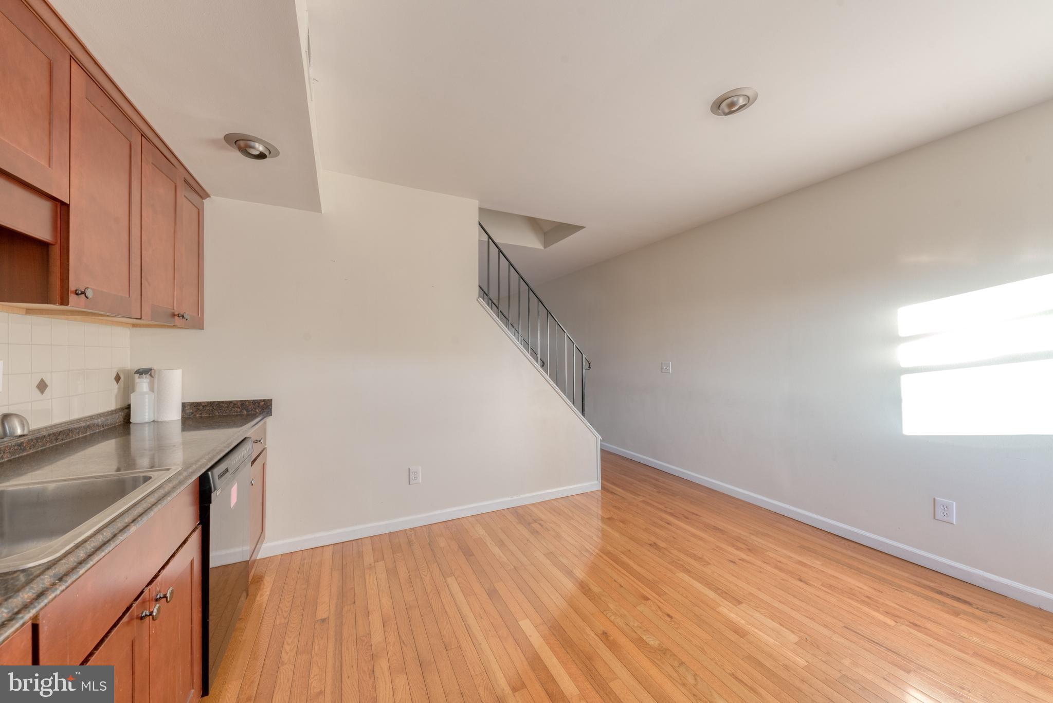 HAMPDEN HISTORIC DISTRICT - Residential