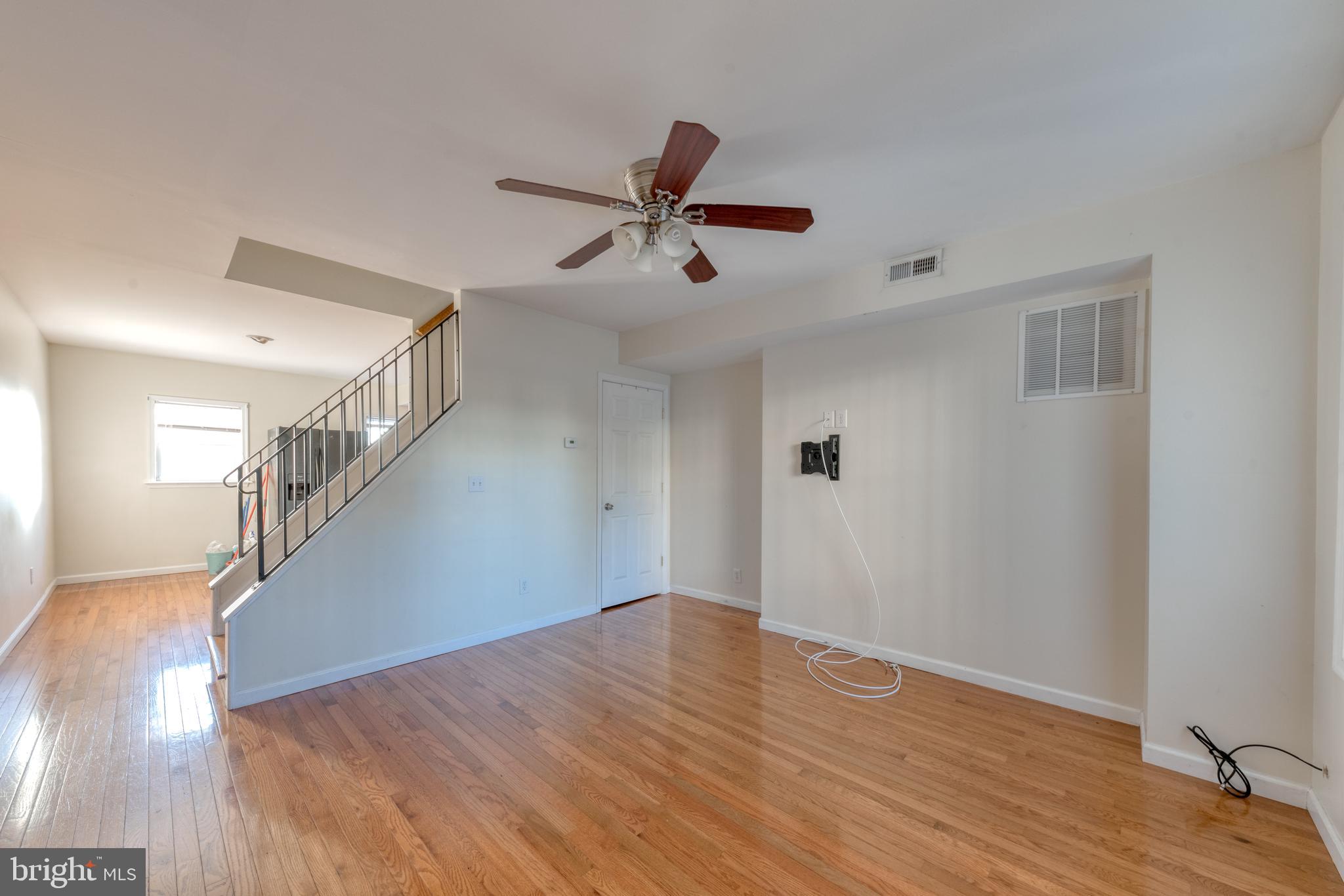 HAMPDEN HISTORIC DISTRICT - Residential