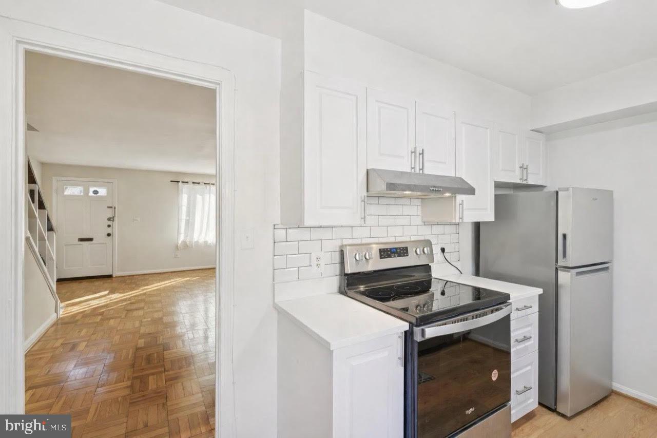 GLEN BRIAR - Residential