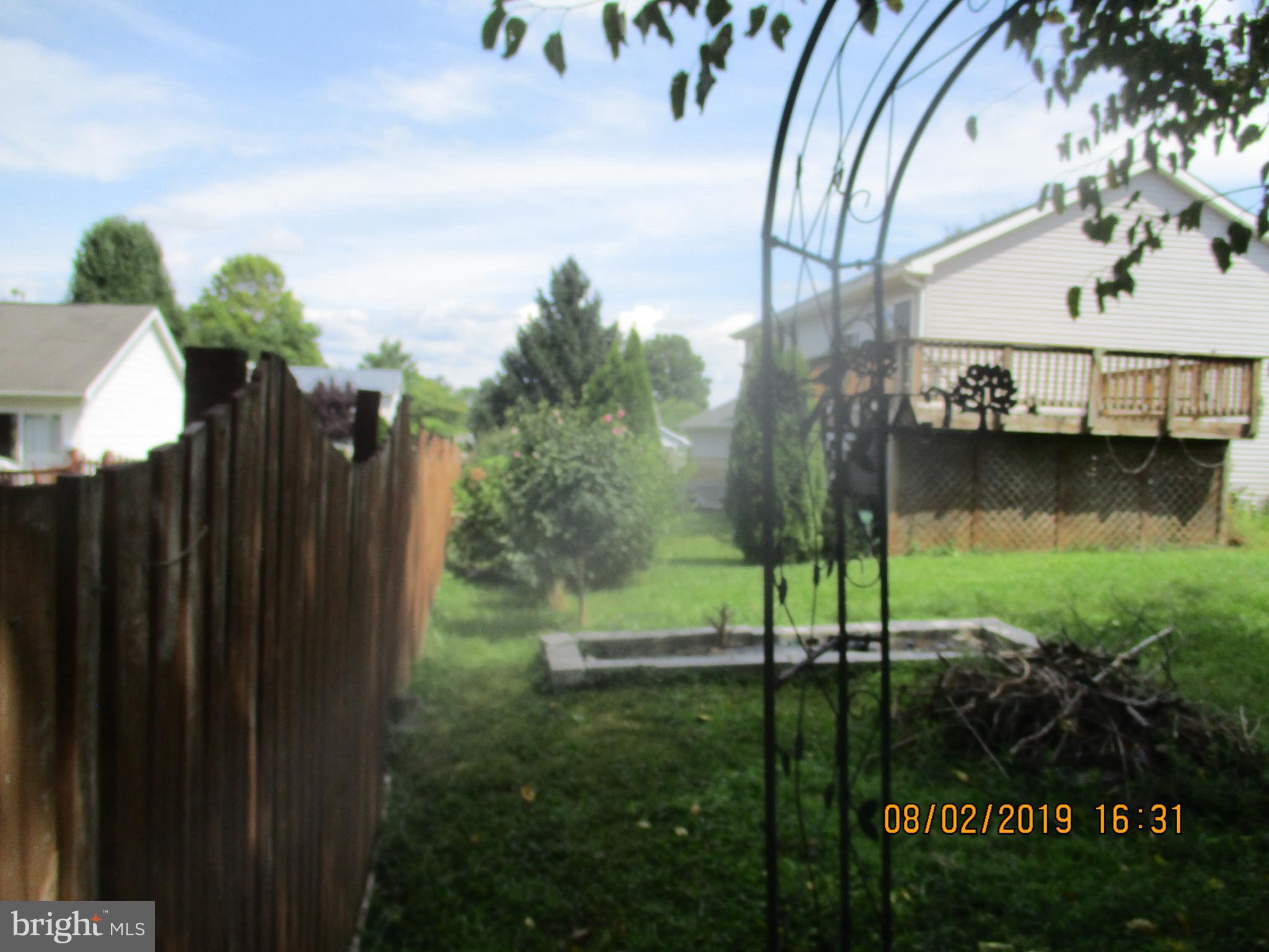 BRIAR RUN - Residential