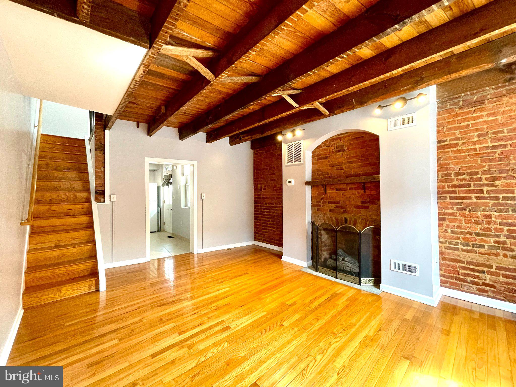 405 W SOUTH STREET