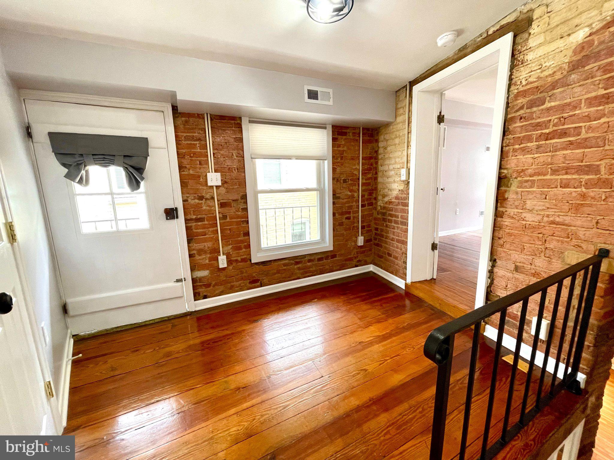 405 W SOUTH STREET