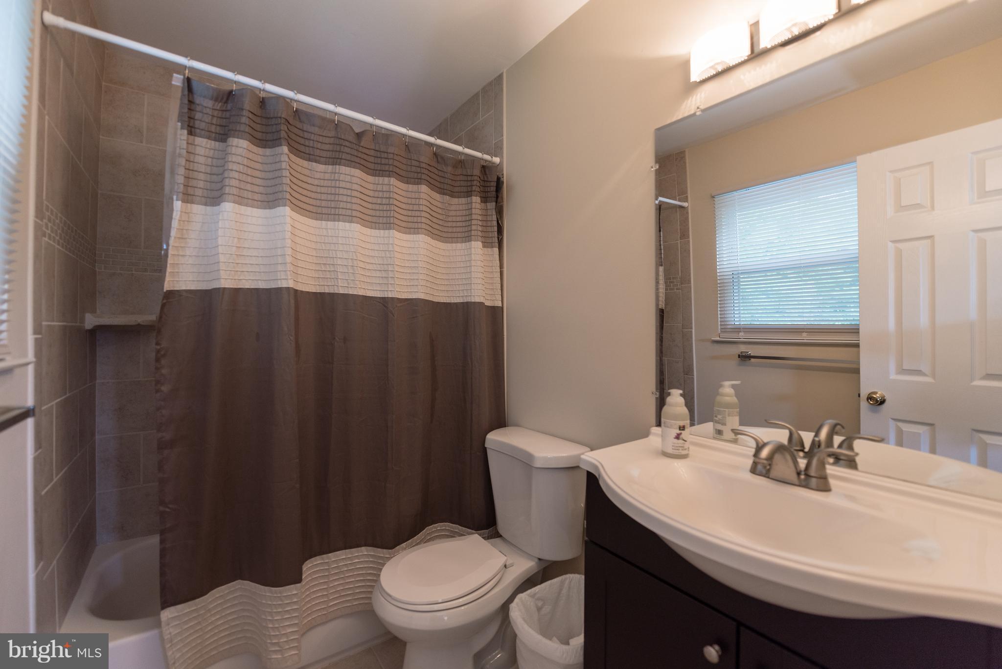 MURRAY HILL - Residential