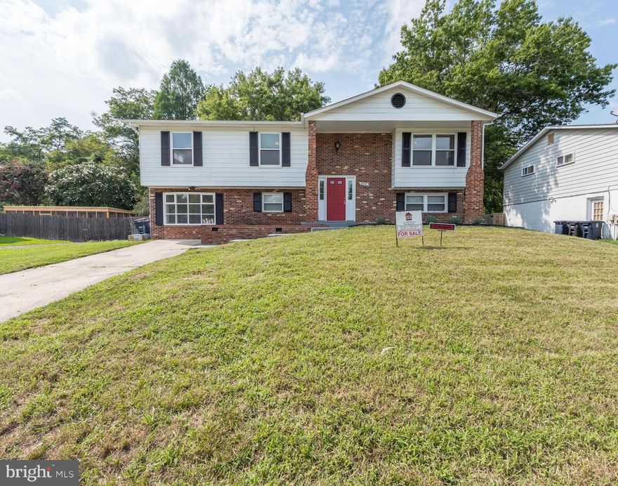 Great opportunity to own a beautiful, split foyer home with gorgeous level back yard.  Provides lots of light and space inside of home and includes a deck for family entertainment. Conveniently located near DC, VA, National Harbor, MGM Casino and Tanger shopping center. Living area has 1,332 SQFT. Finished basement has 1332 SQFT with 2 bedrooms ,a full bath and a spacious recreation room with a FP