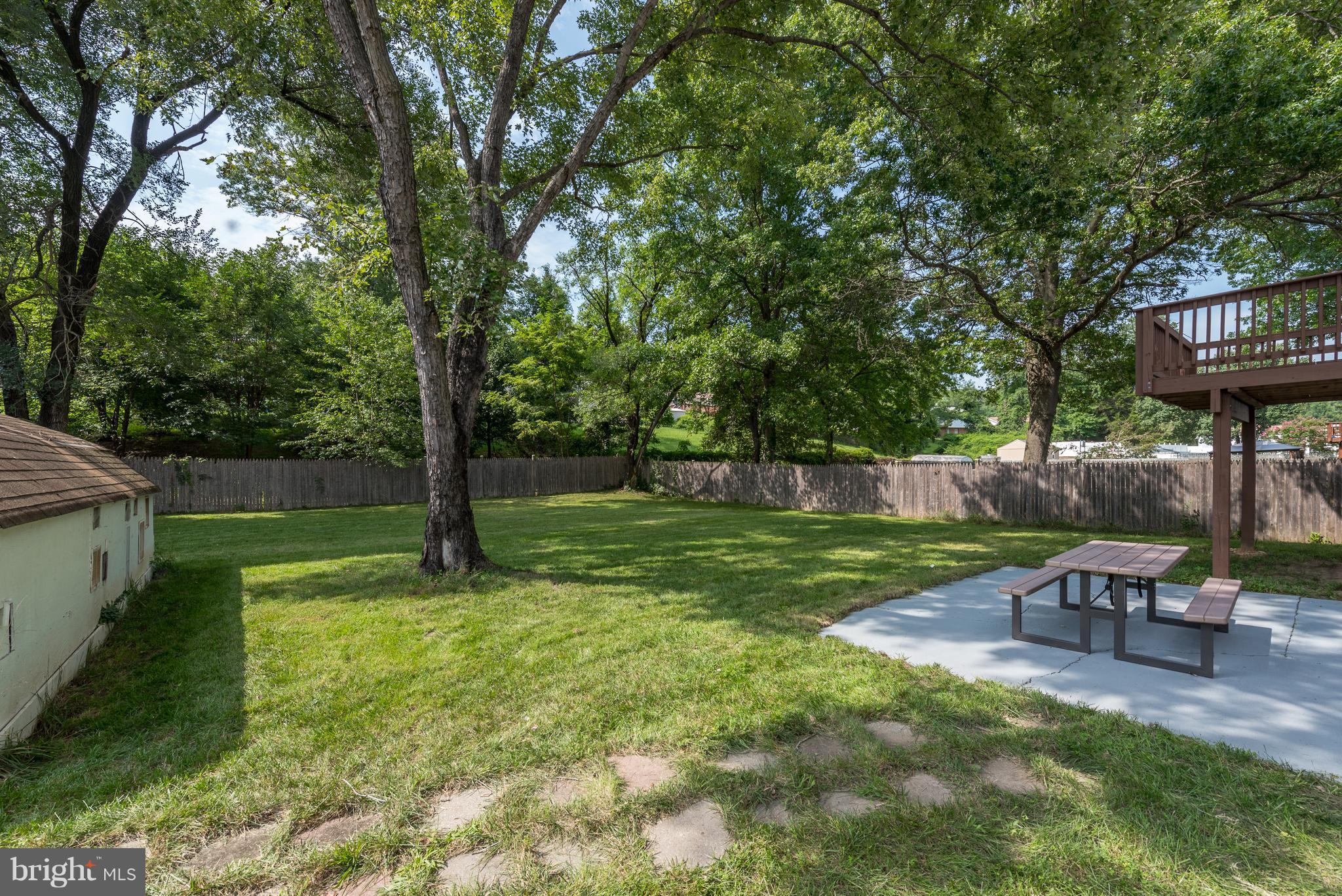 MURRAY HILL - Residential