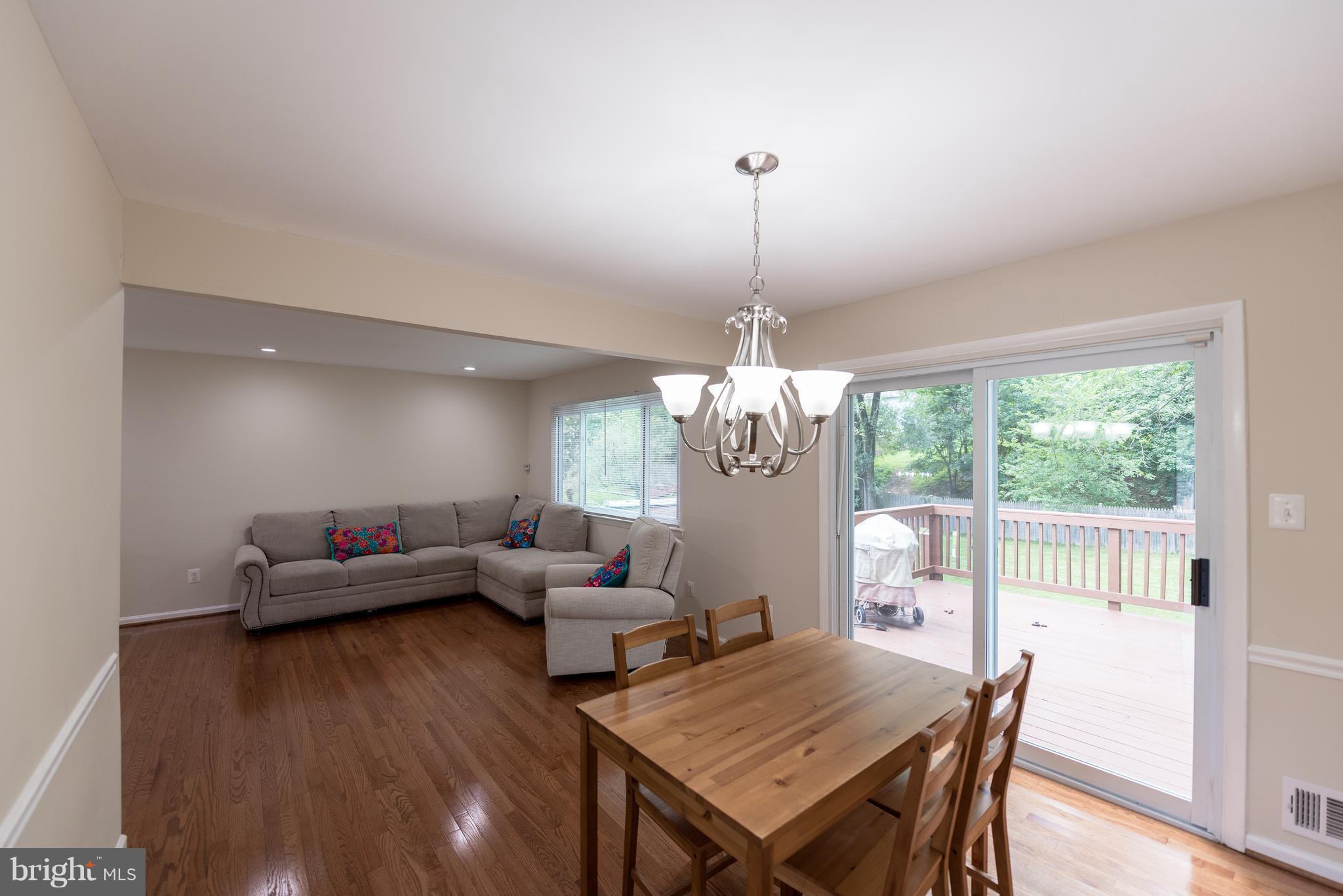 MURRAY HILL - Residential