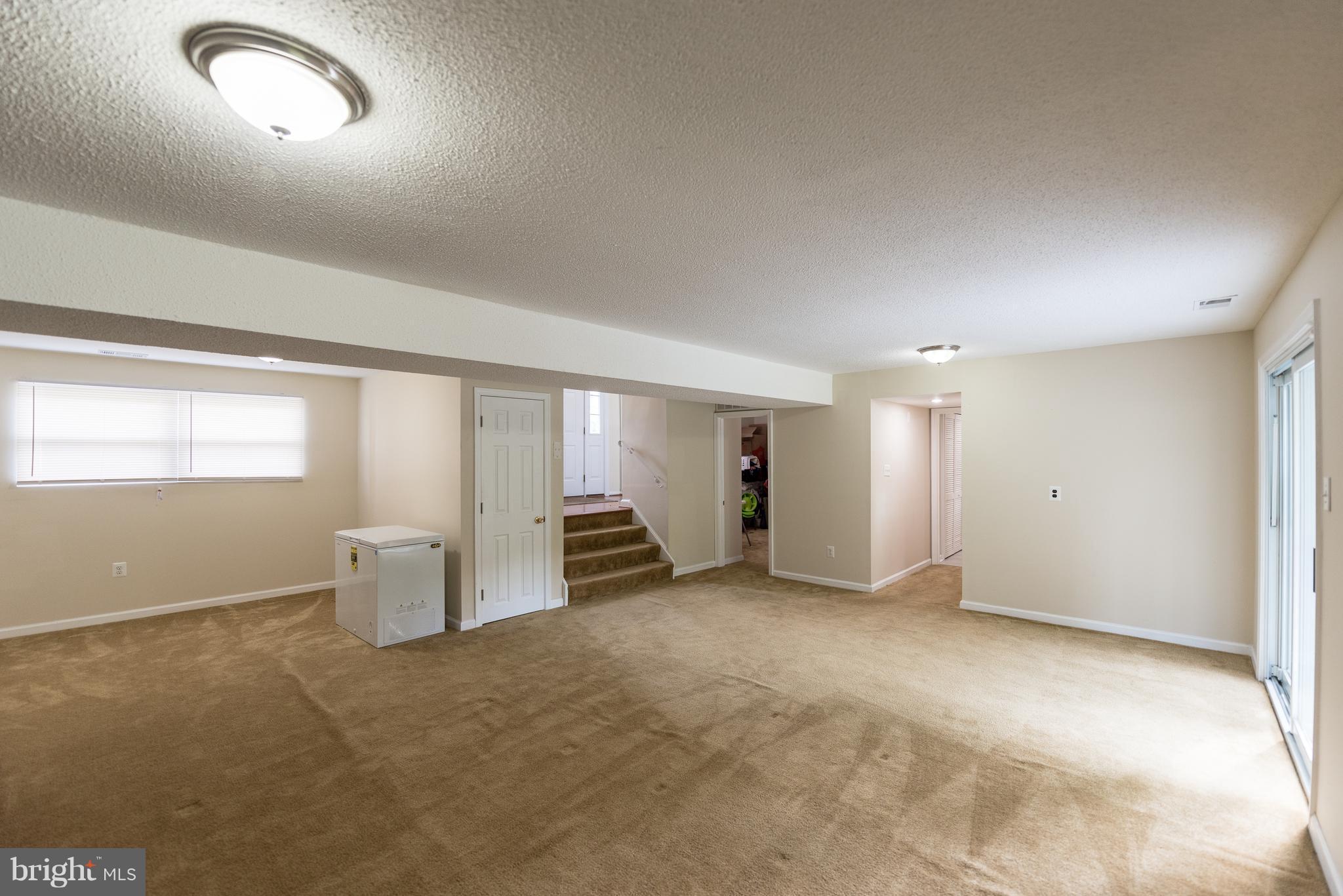 MURRAY HILL - Residential