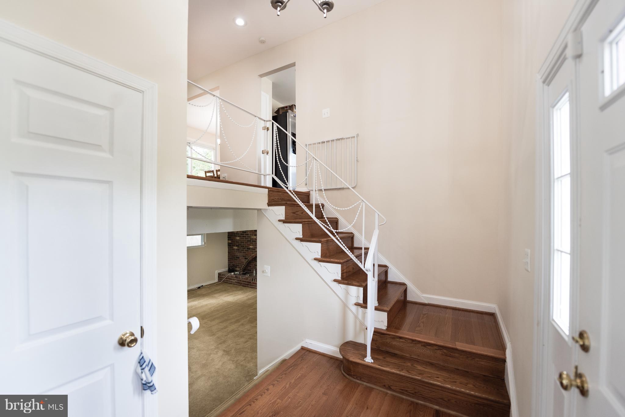 MURRAY HILL - Residential