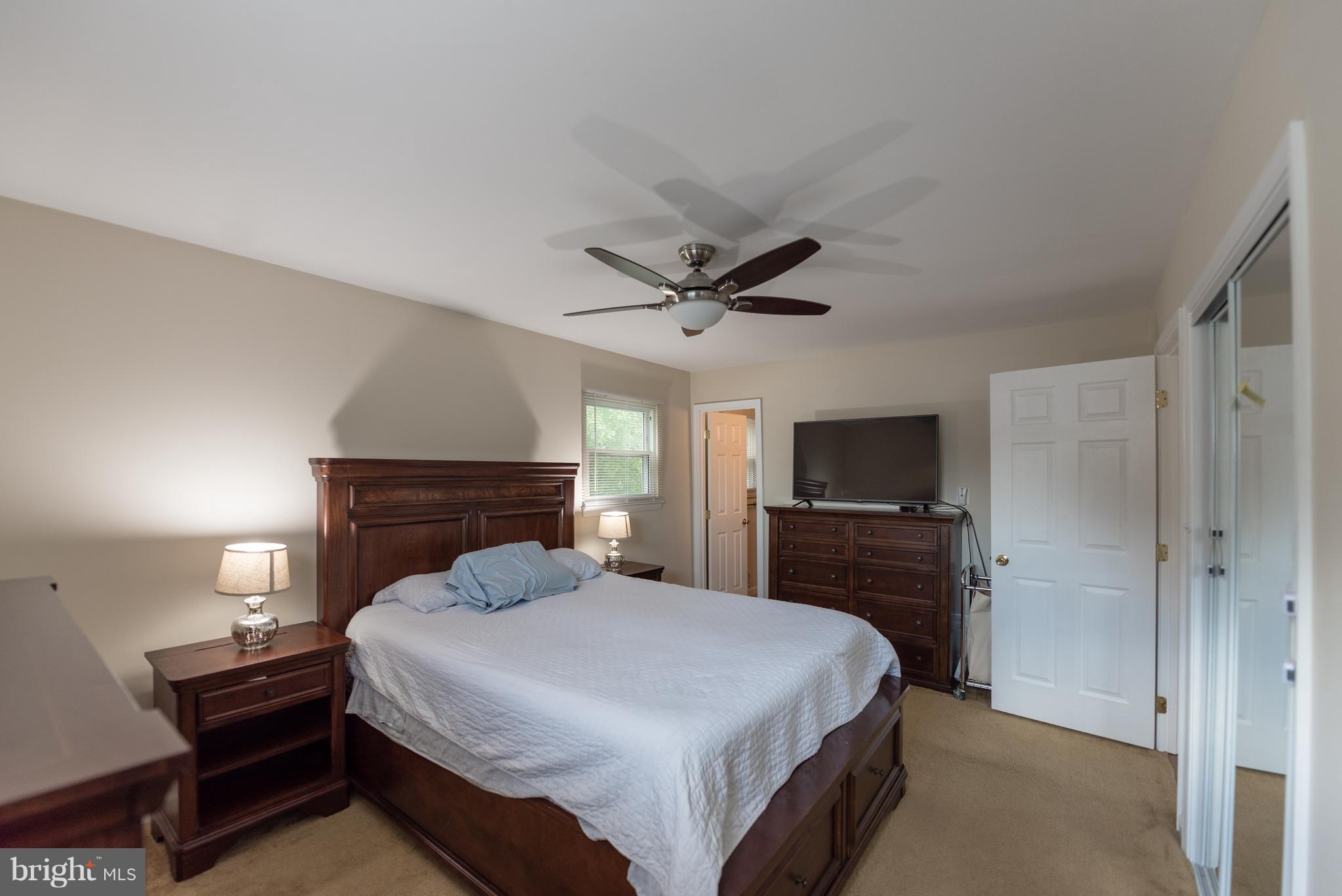 MURRAY HILL - Residential