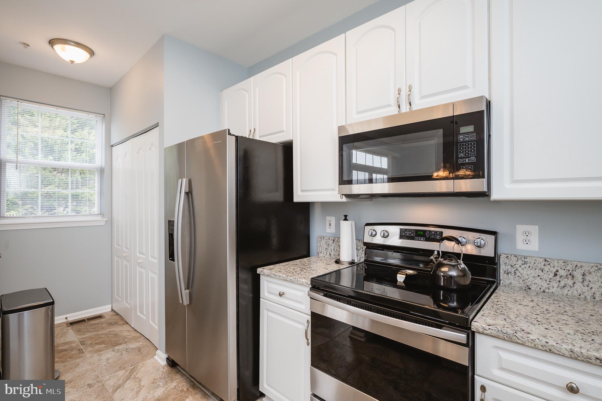 HIGH VIEW AT HUNT VALLEY - Residential