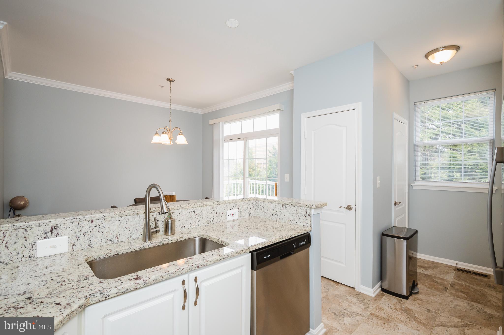 HIGH VIEW AT HUNT VALLEY - Residential