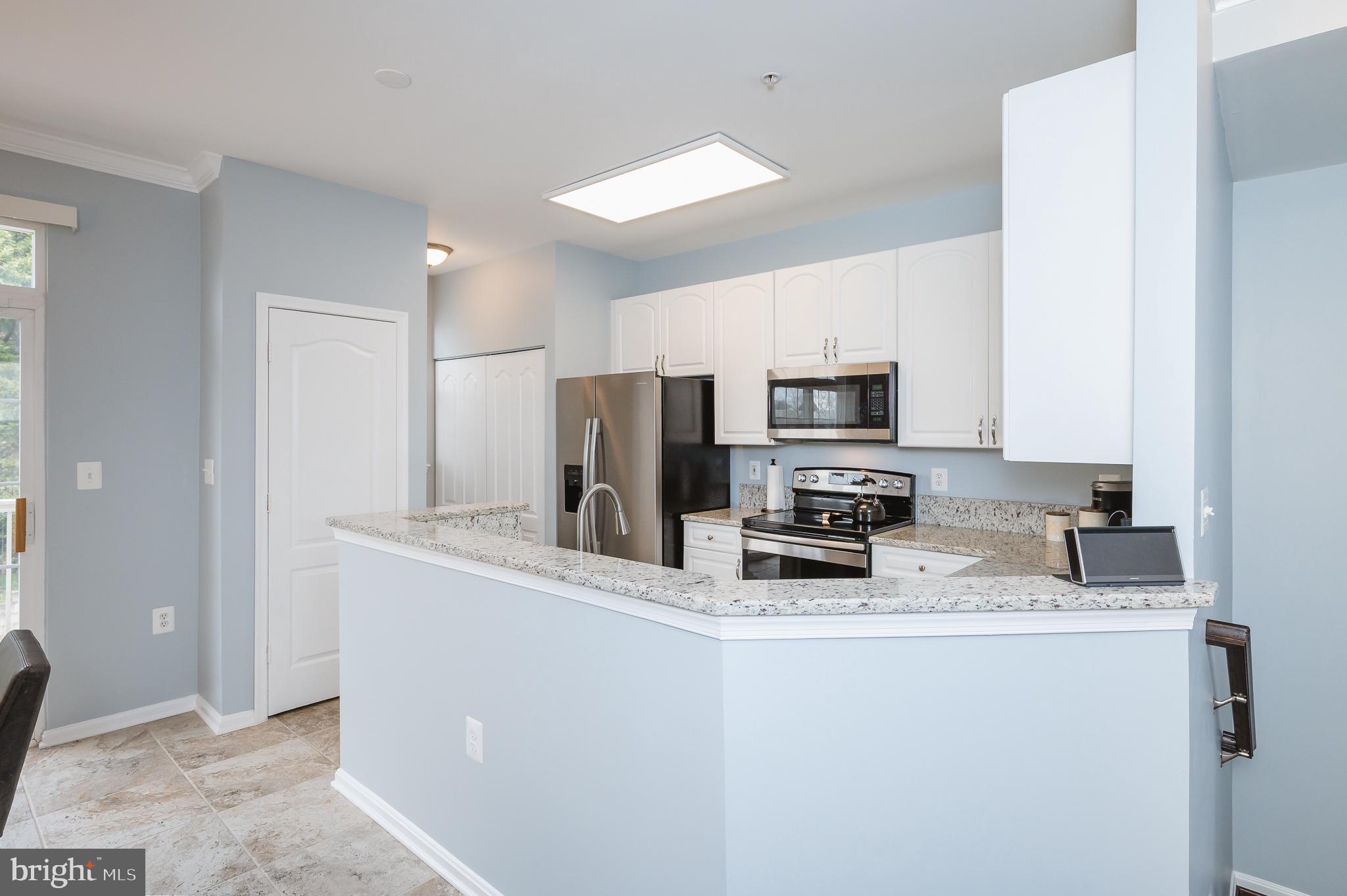 HIGH VIEW AT HUNT VALLEY - Residential