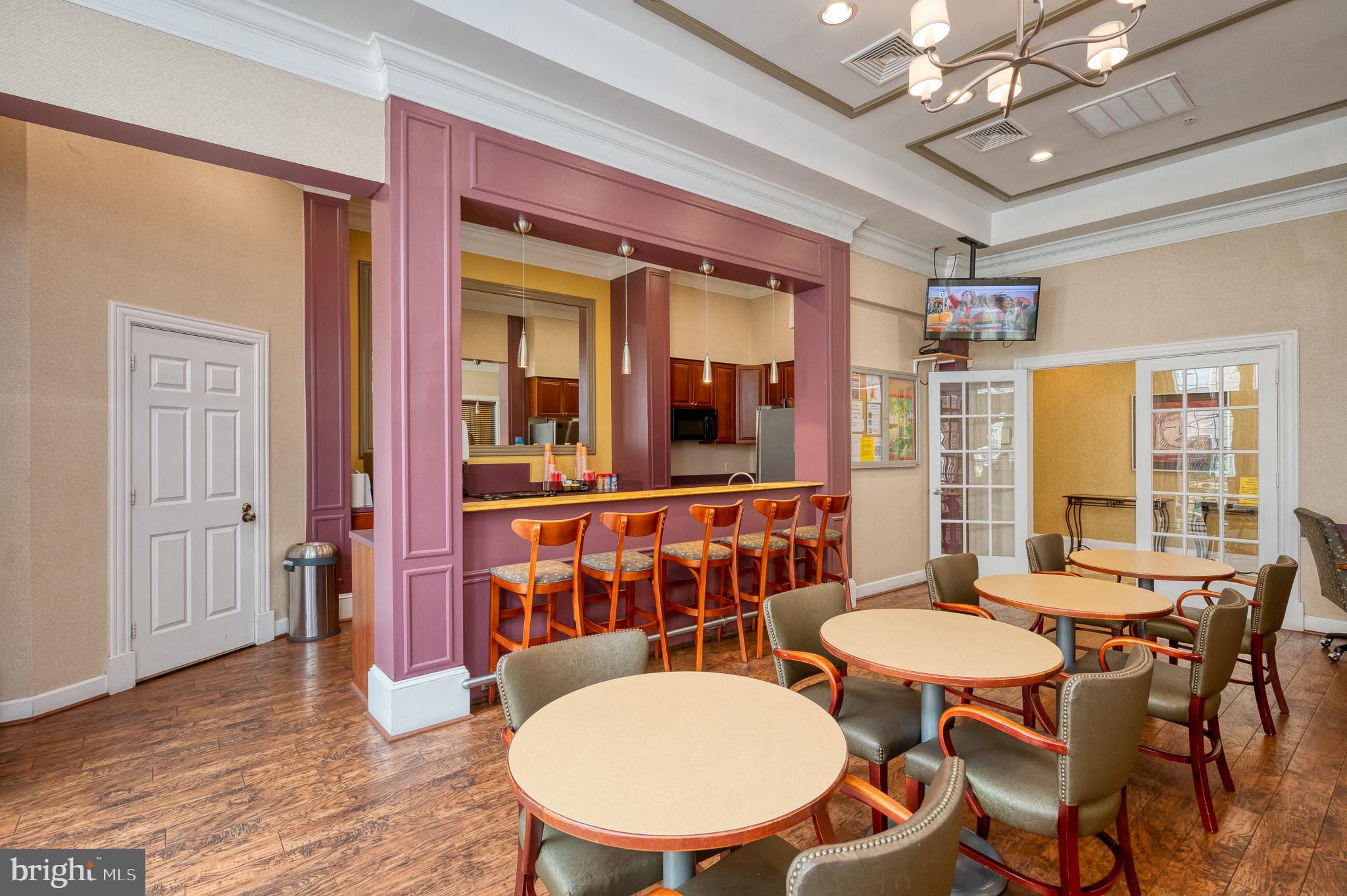 HIGH VIEW AT HUNT VALLEY - Residential