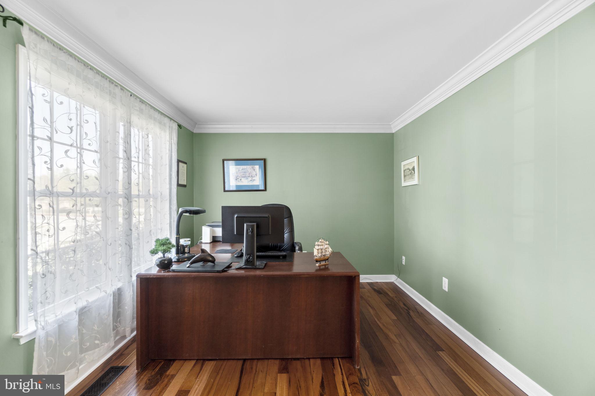 FIELDS OF NOTTINGHAM - Residential