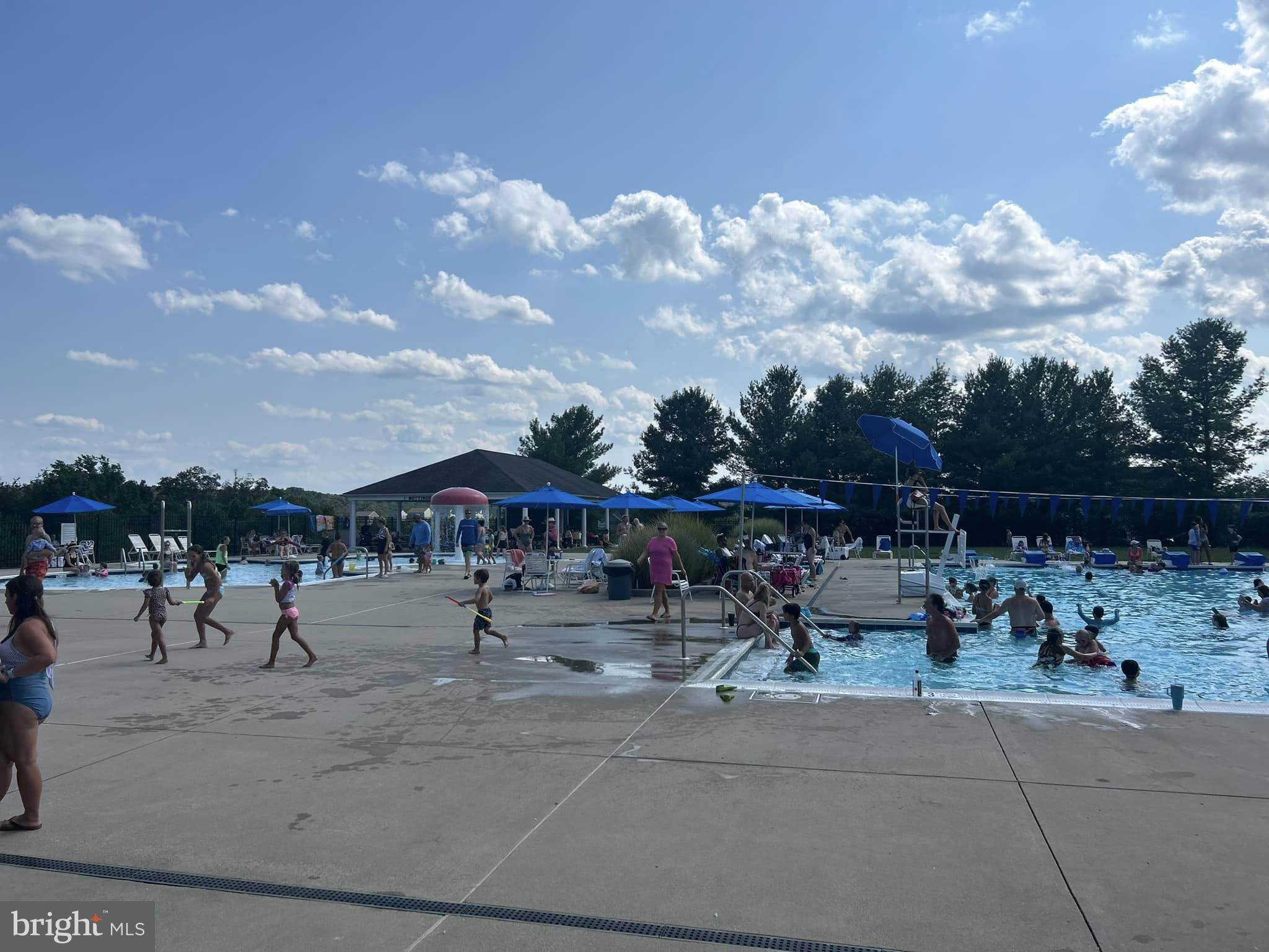 FIELDS OF NOTTINGHAM - Residential