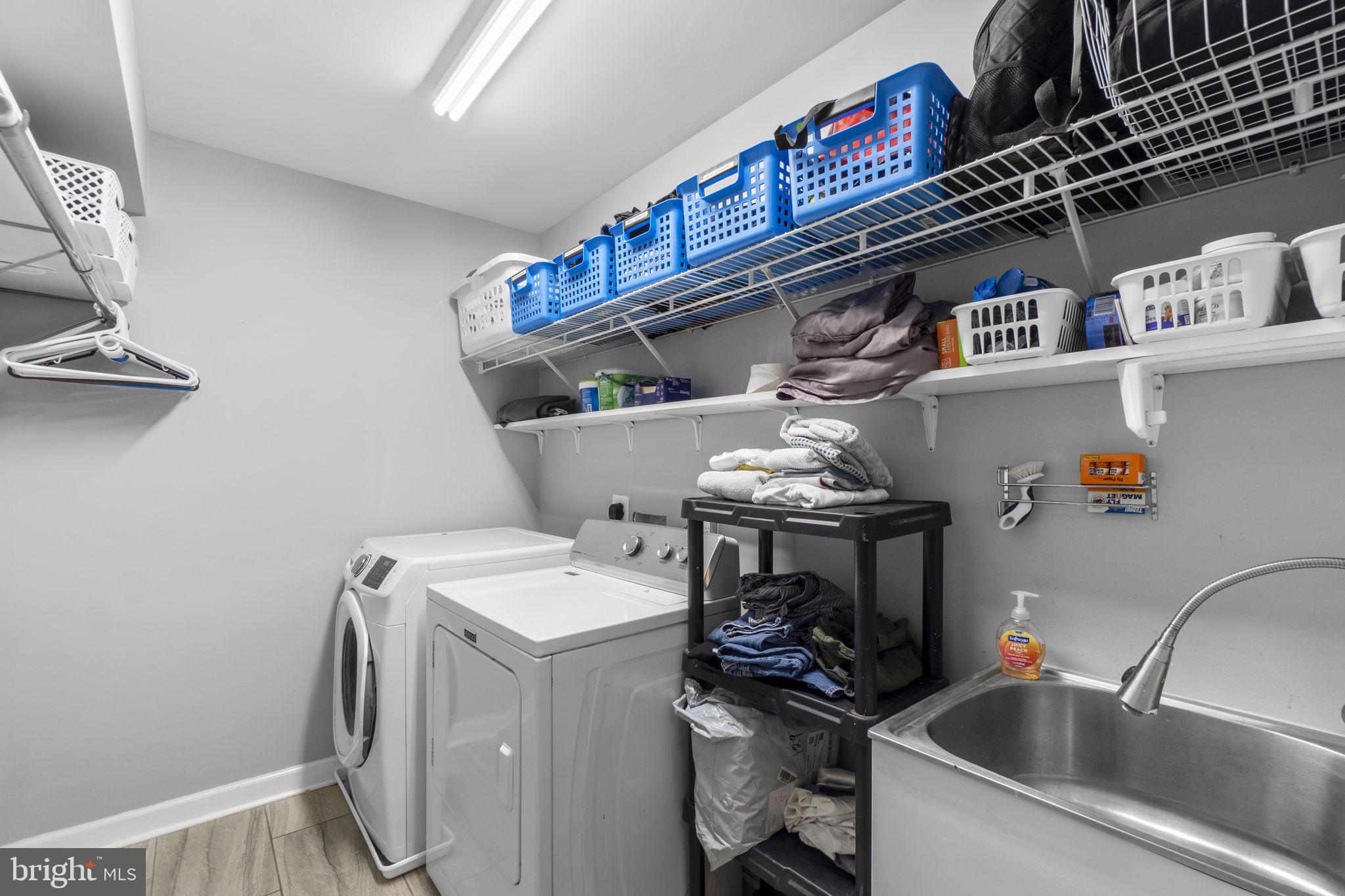 FIELDS OF NOTTINGHAM - Residential