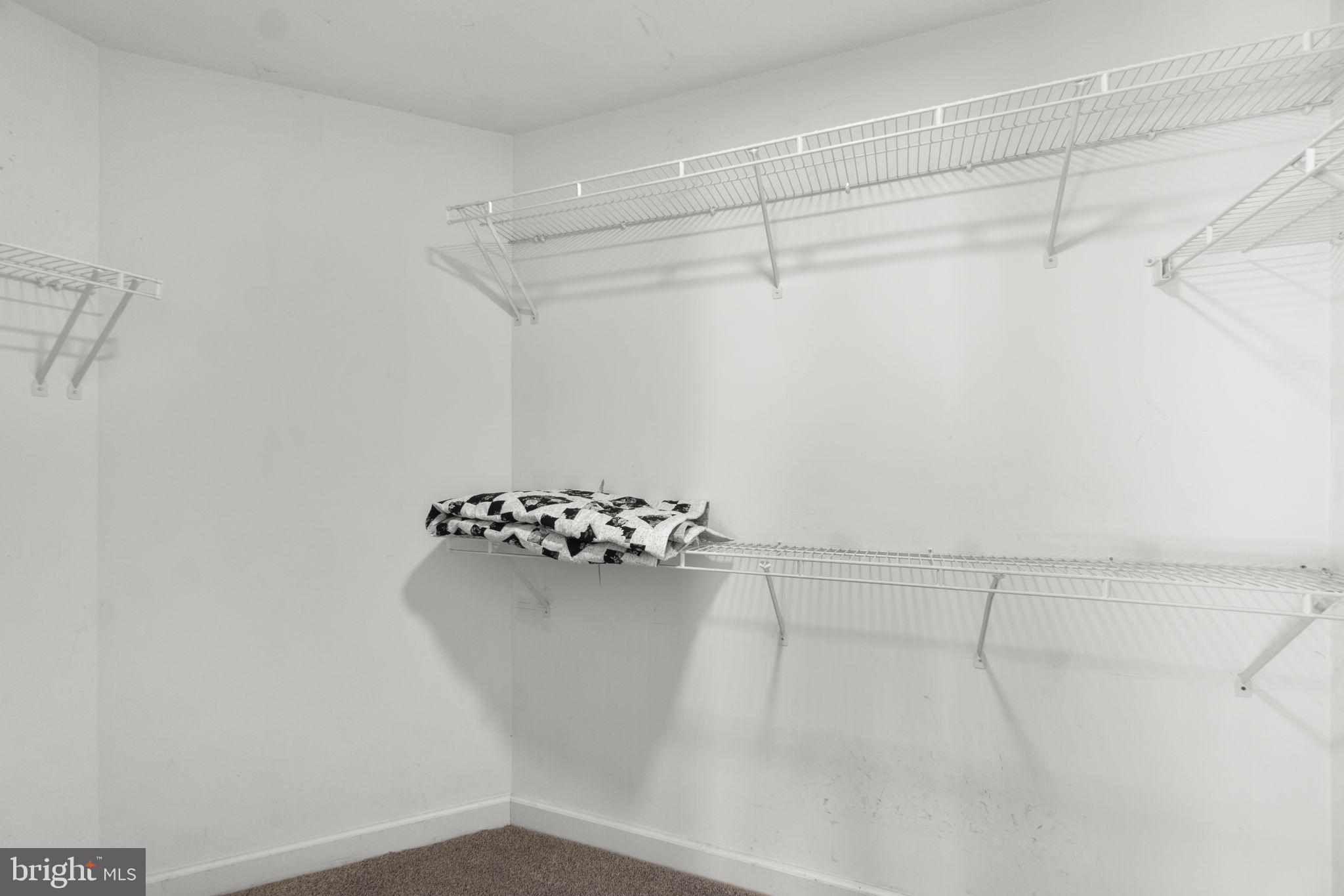 FIELDS OF NOTTINGHAM - Residential