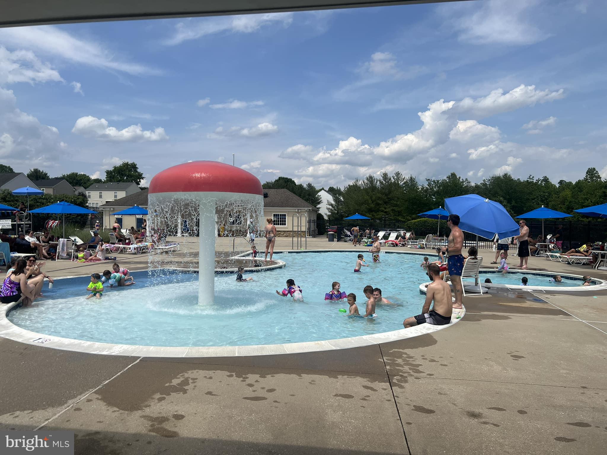 FIELDS OF NOTTINGHAM - Residential