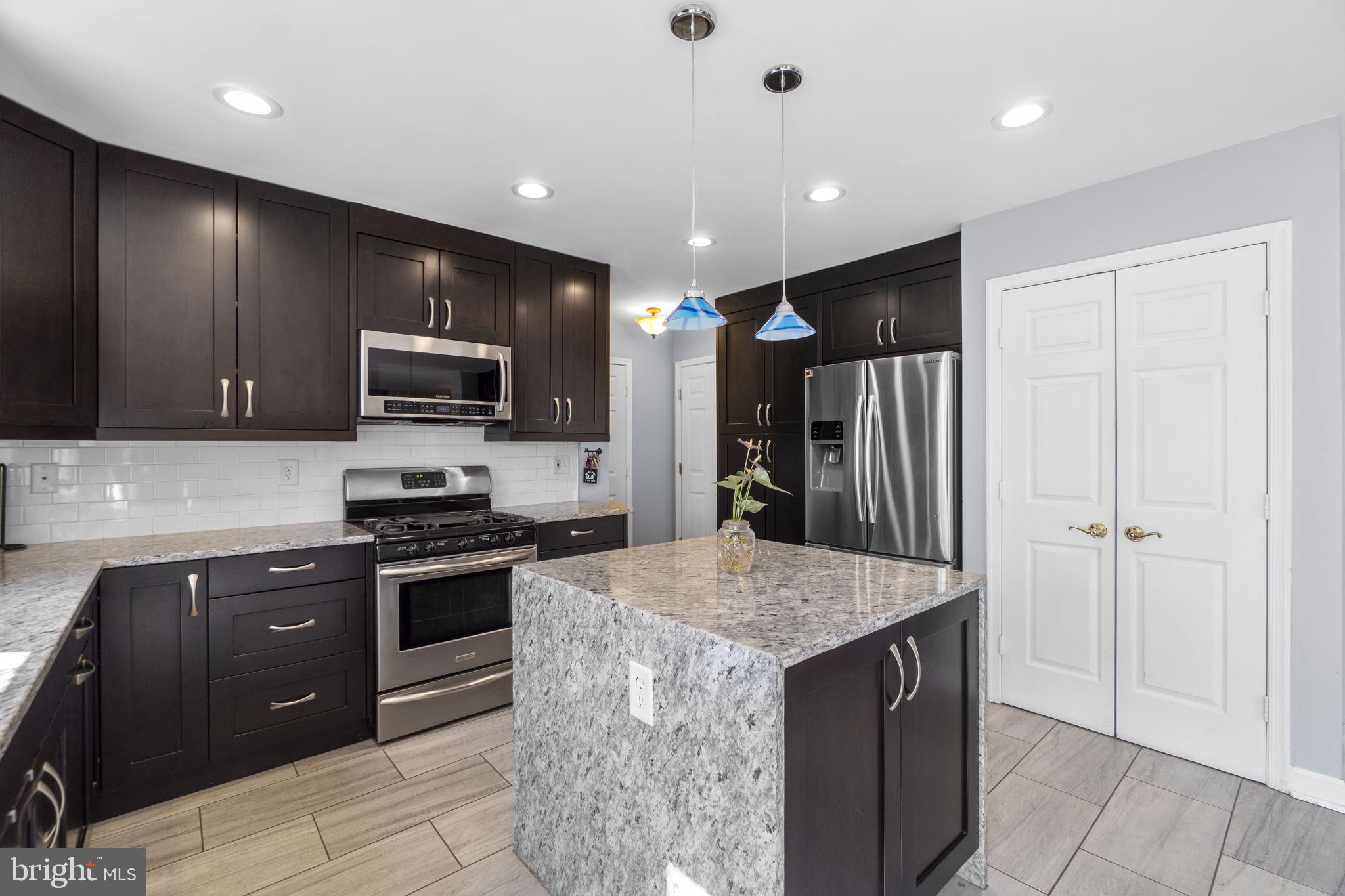 FIELDS OF NOTTINGHAM - Residential