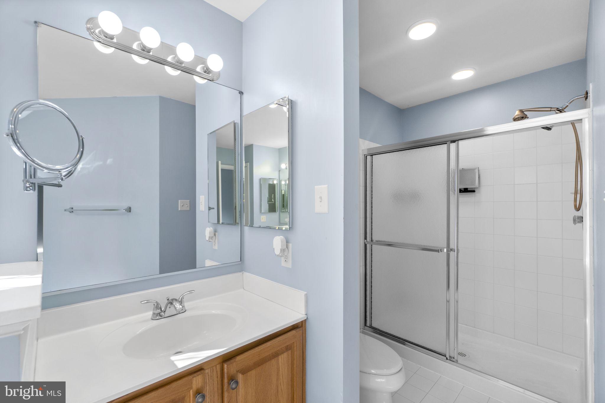 FIELDS OF NOTTINGHAM - Residential