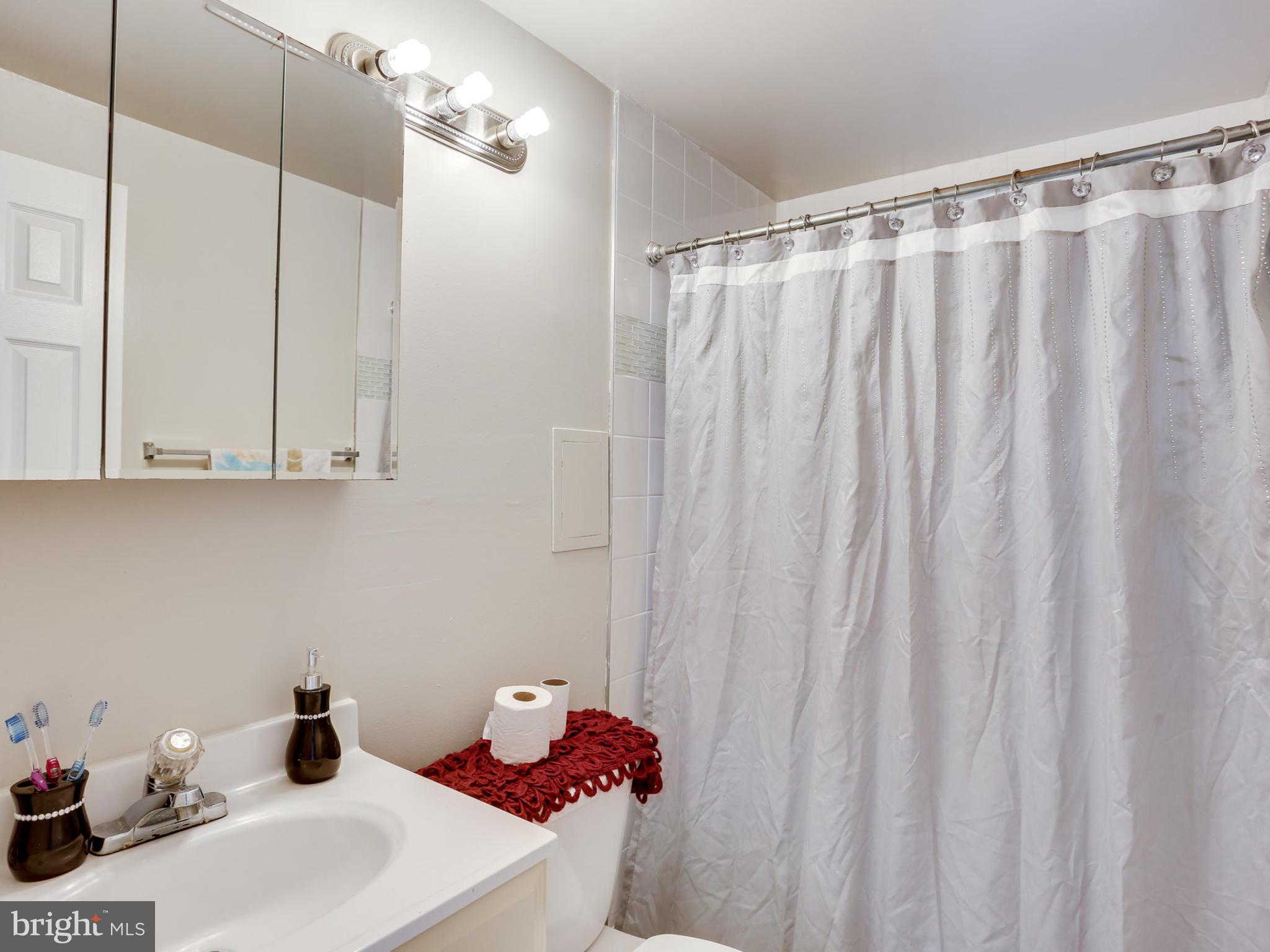 DALE CITY - Residential