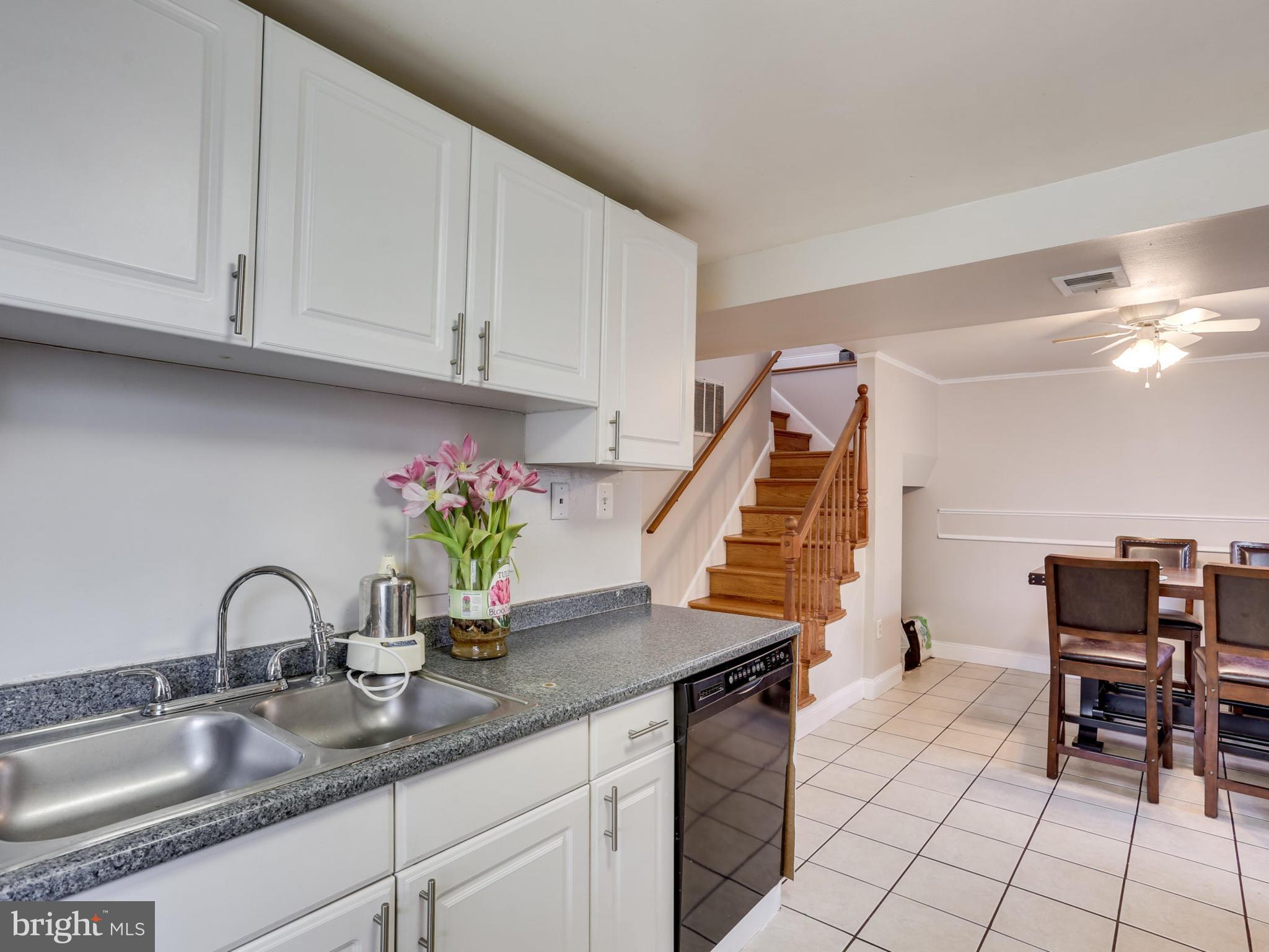 DALE CITY - Residential