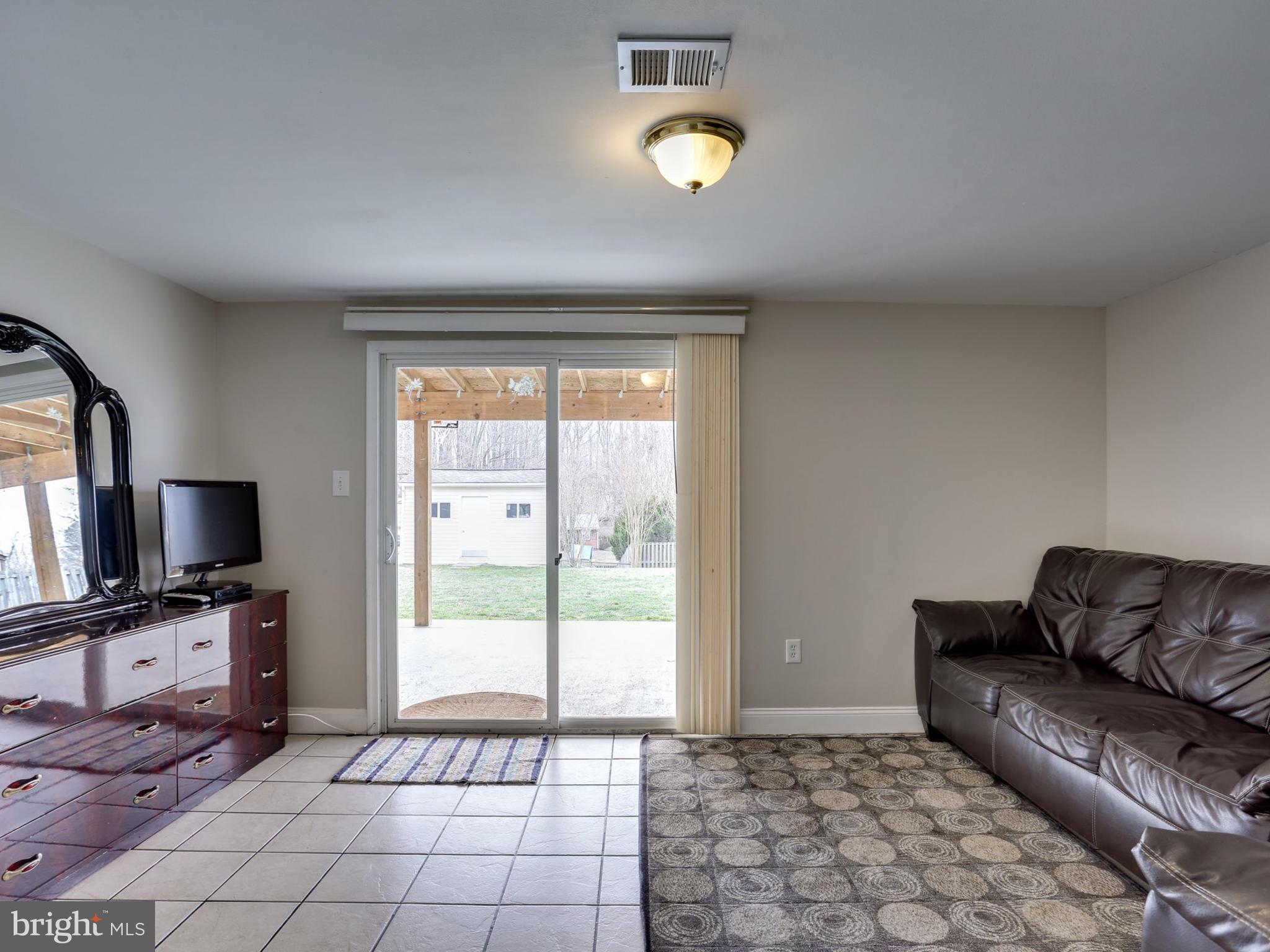 DALE CITY - Residential