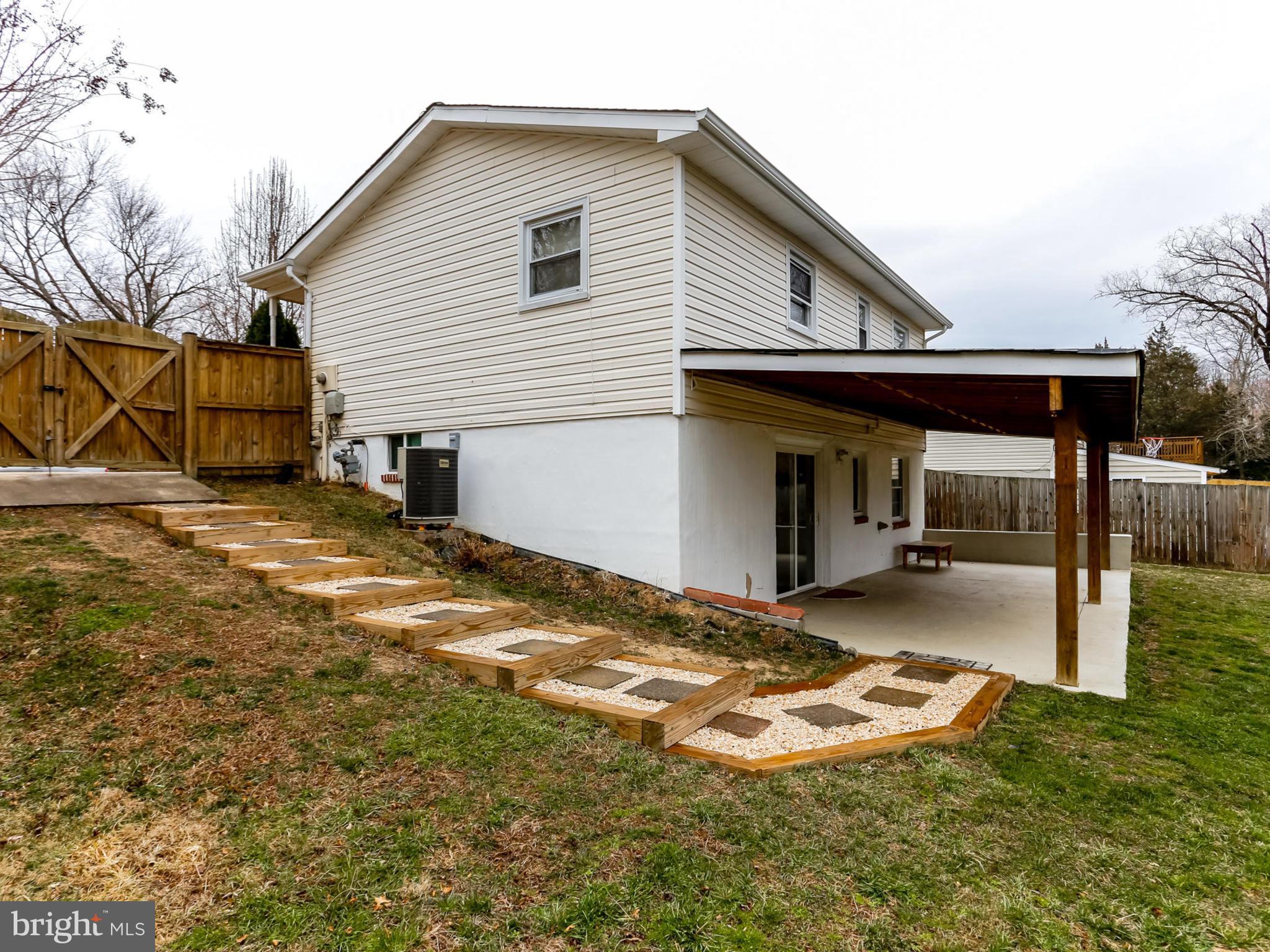 DALE CITY - Residential