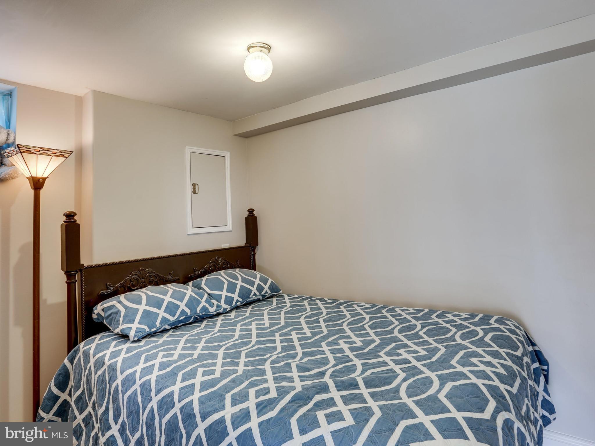 DALE CITY - Residential