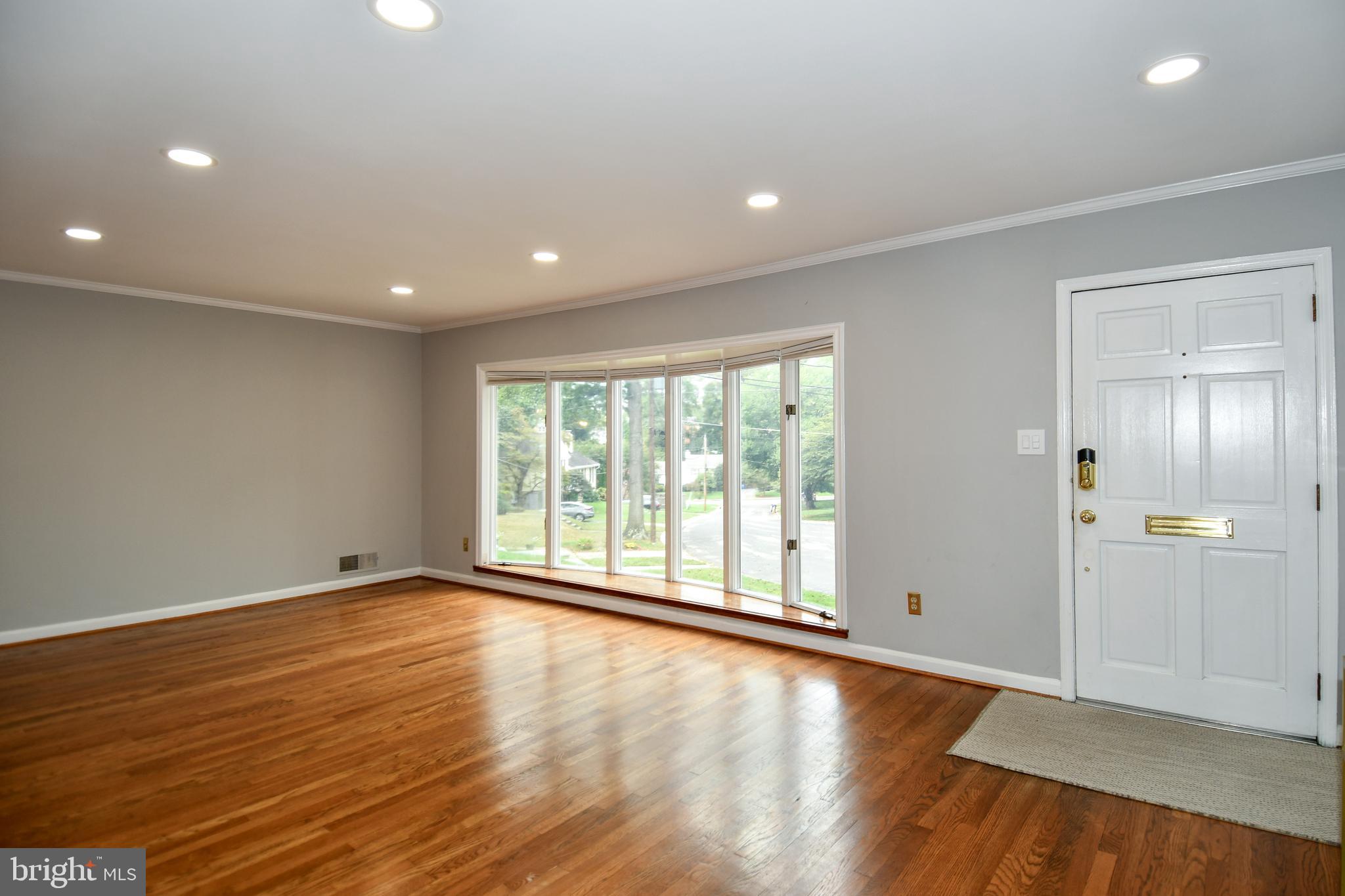 4100 DEWMAR COURT