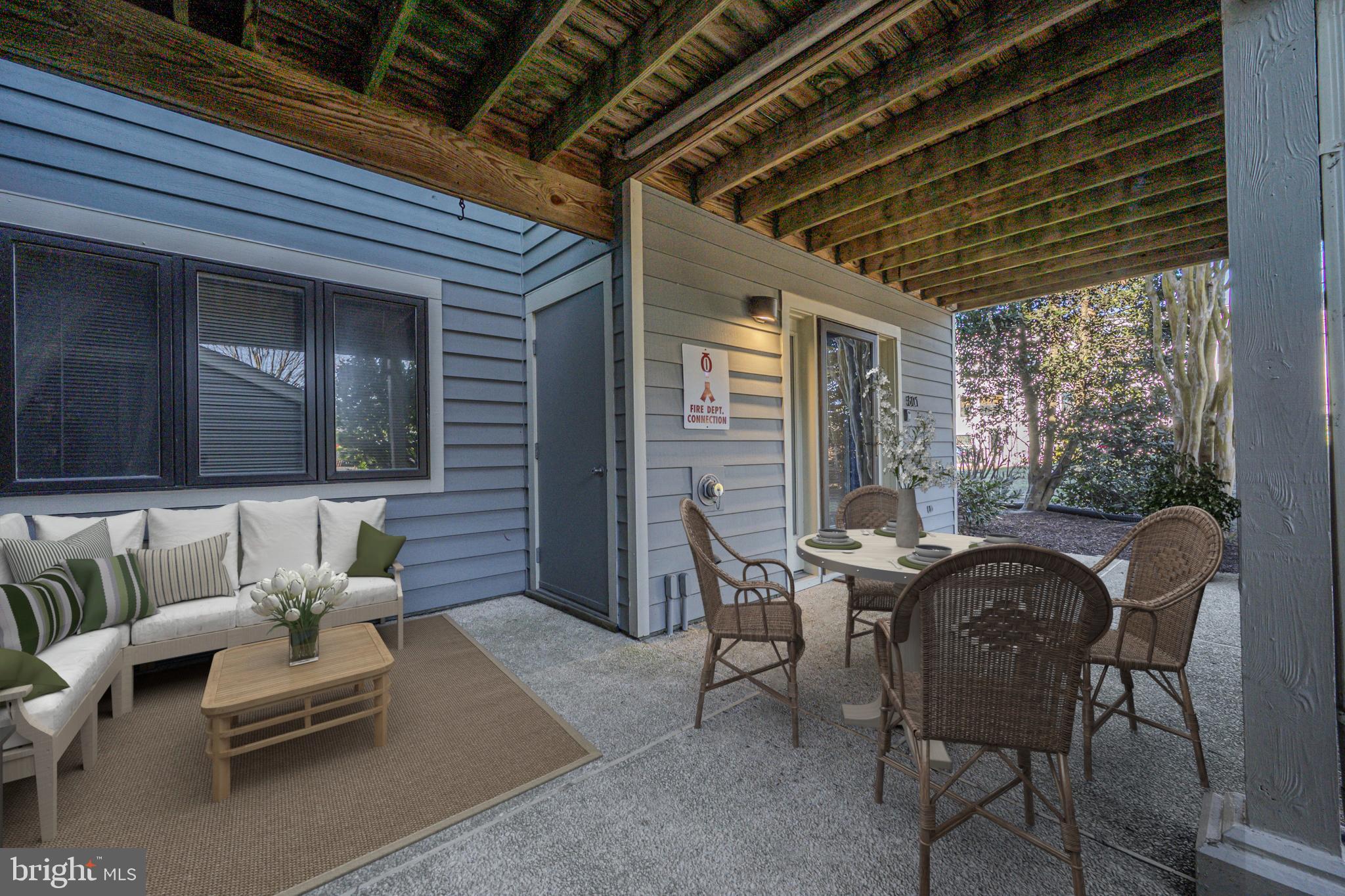 SPRING LAKE - Residential