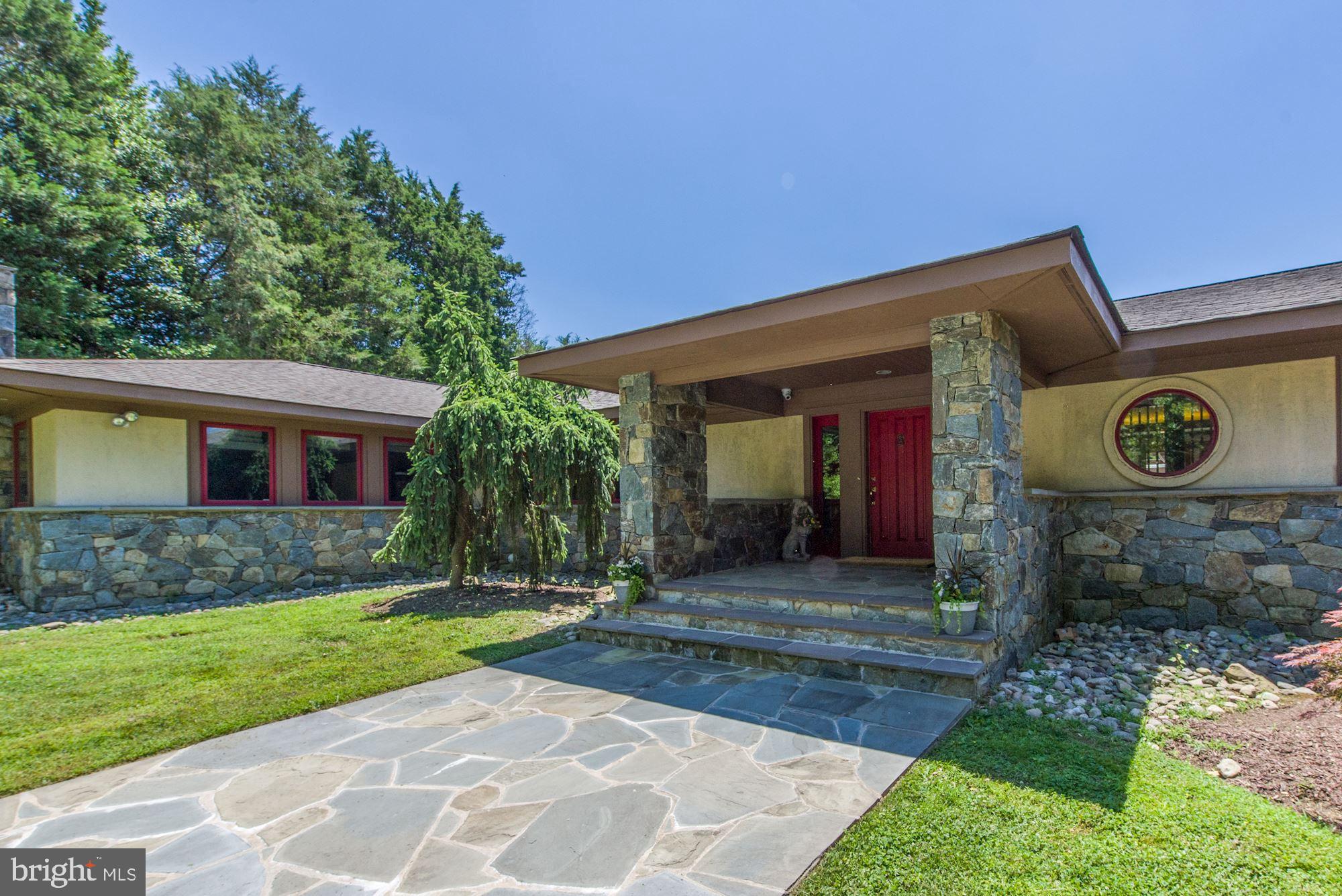 DARNESTOWN OUTSIDE - Residential