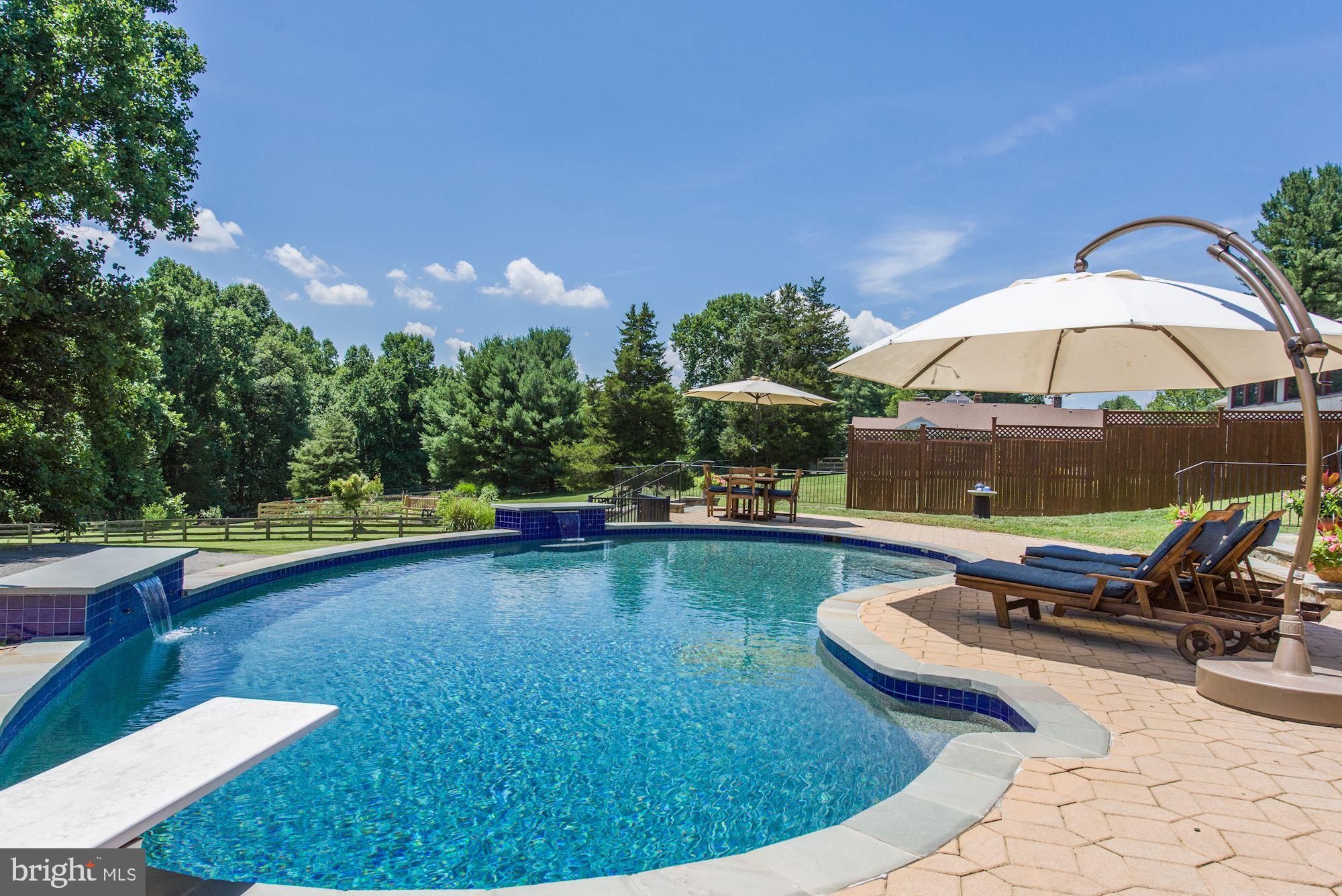 DARNESTOWN OUTSIDE - Residential