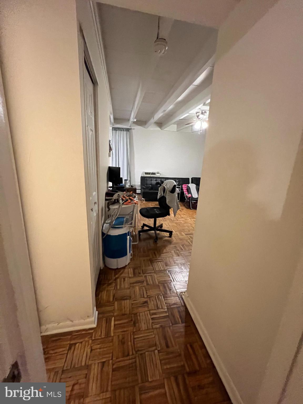 CONTEMPORARY VLG - Residential