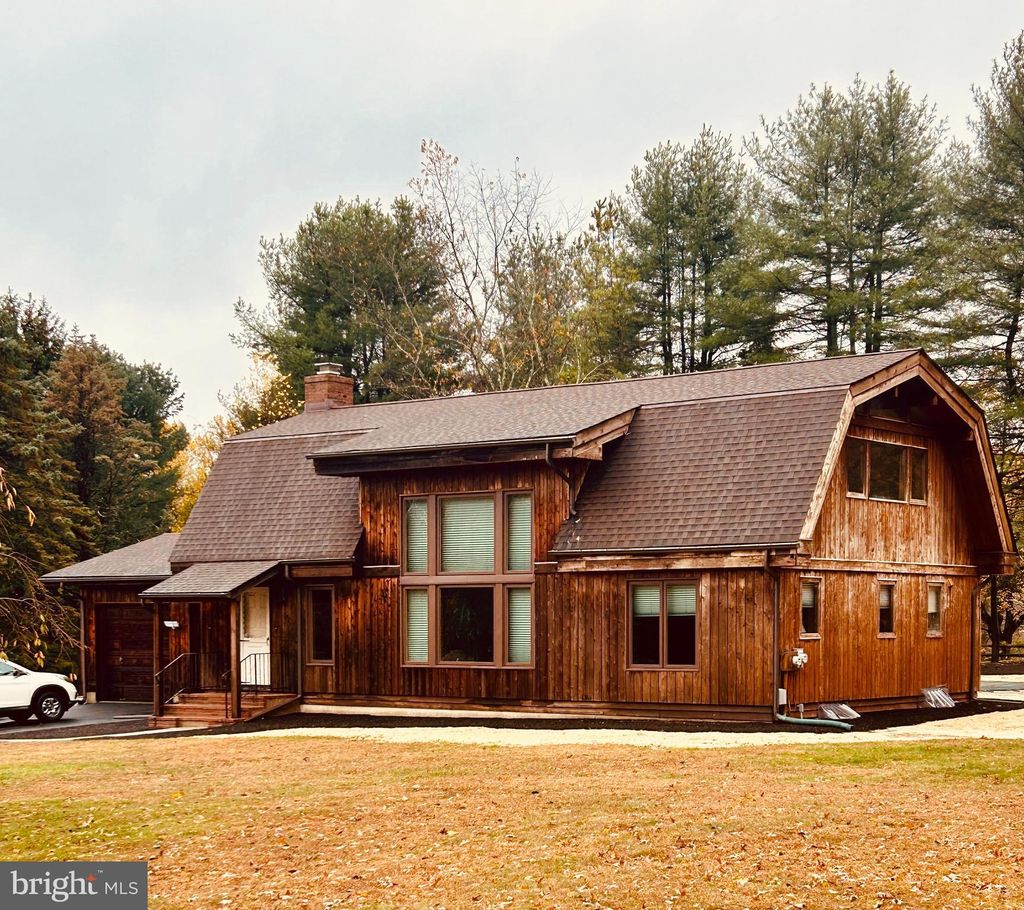 Photo of 2999 Comfort Rd, NEW HOPE, PA 18938 (MLS # PABU2108632)