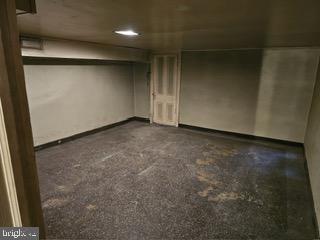 LEXINGTON - Residential Lease