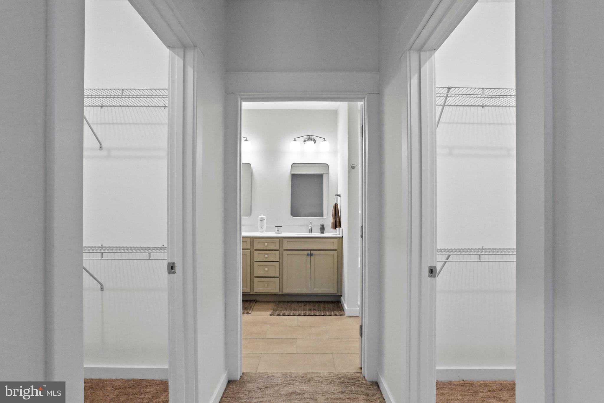 MEADOWSGREEN - Residential Lease