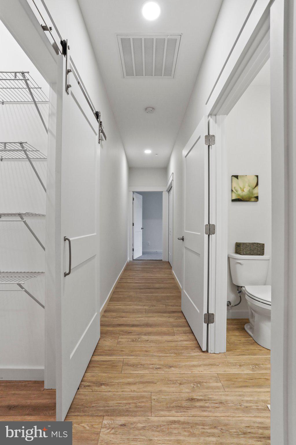 MEADOWSGREEN - Residential Lease