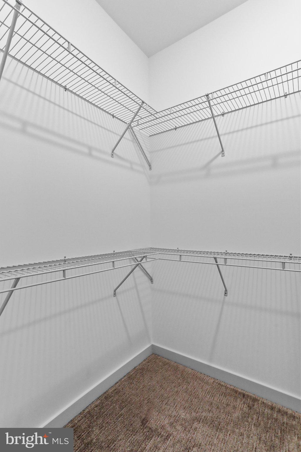 MEADOWSGREEN - Residential Lease