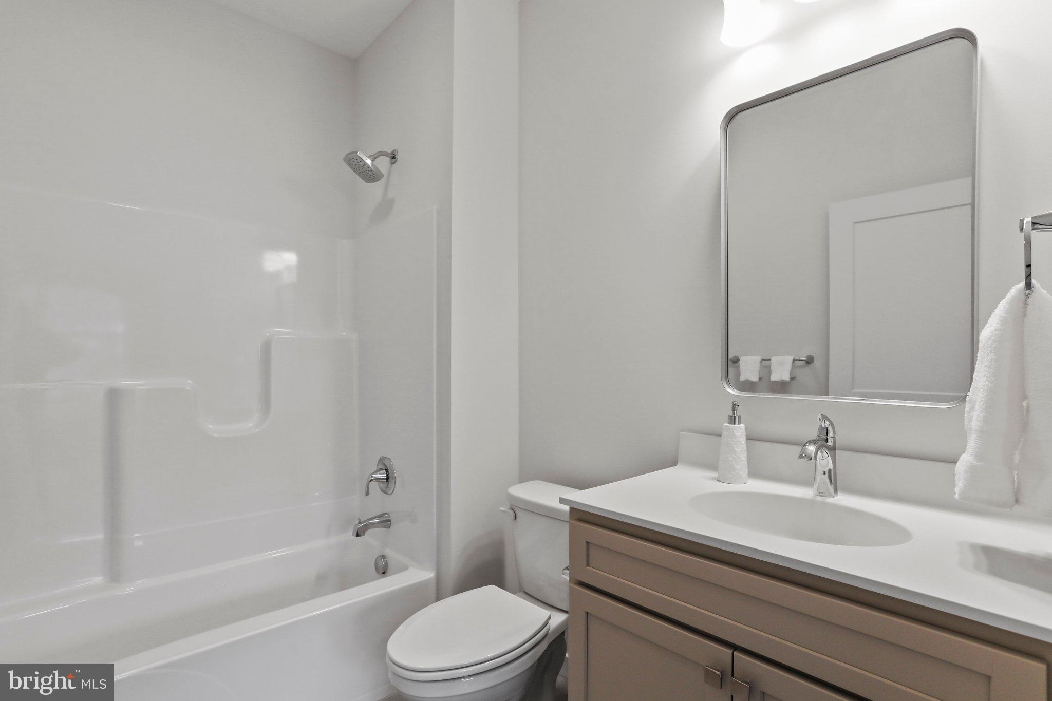 MEADOWSGREEN - Residential Lease