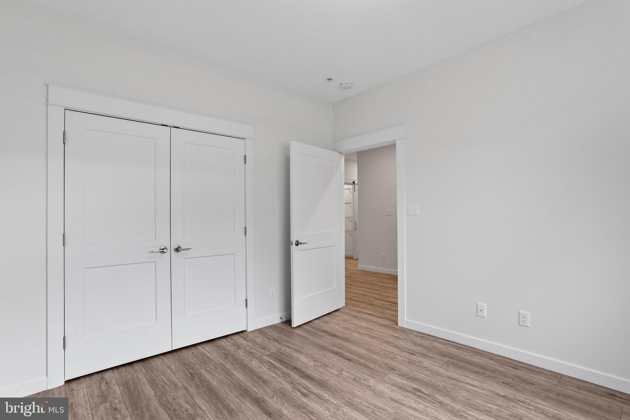 MEADOWSGREEN - Residential Lease