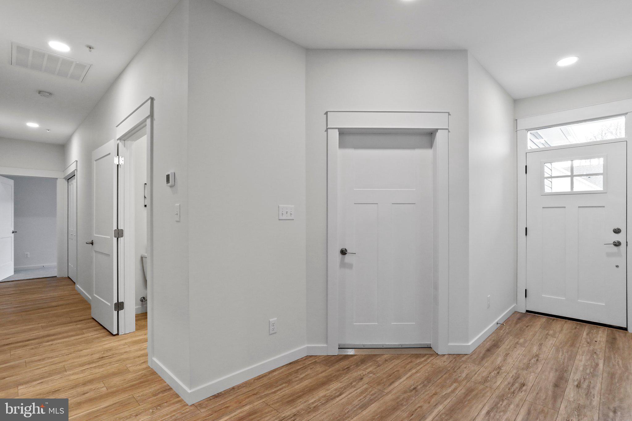 MEADOWSGREEN - Residential Lease