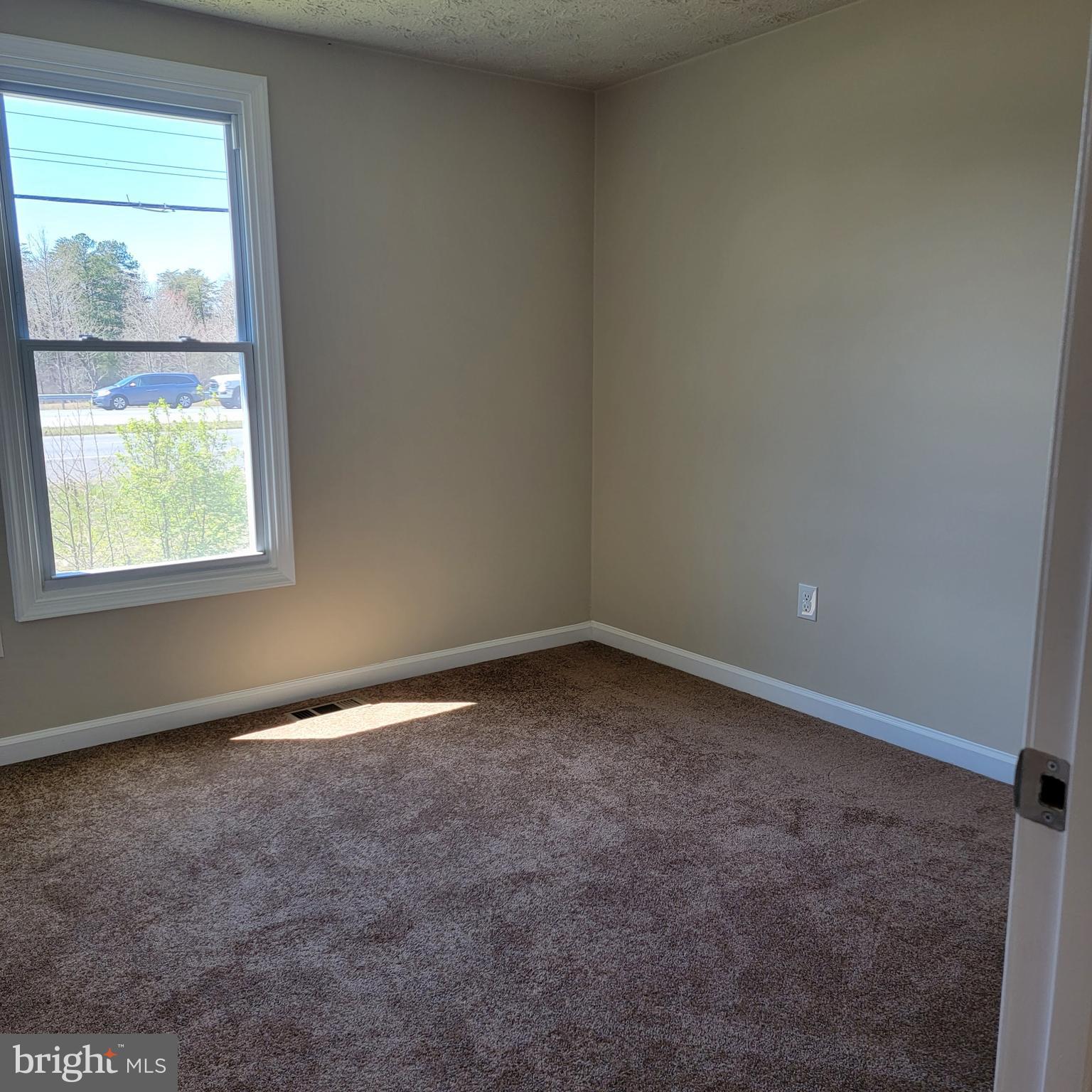 GREENLAND GARDENS - Residential Lease