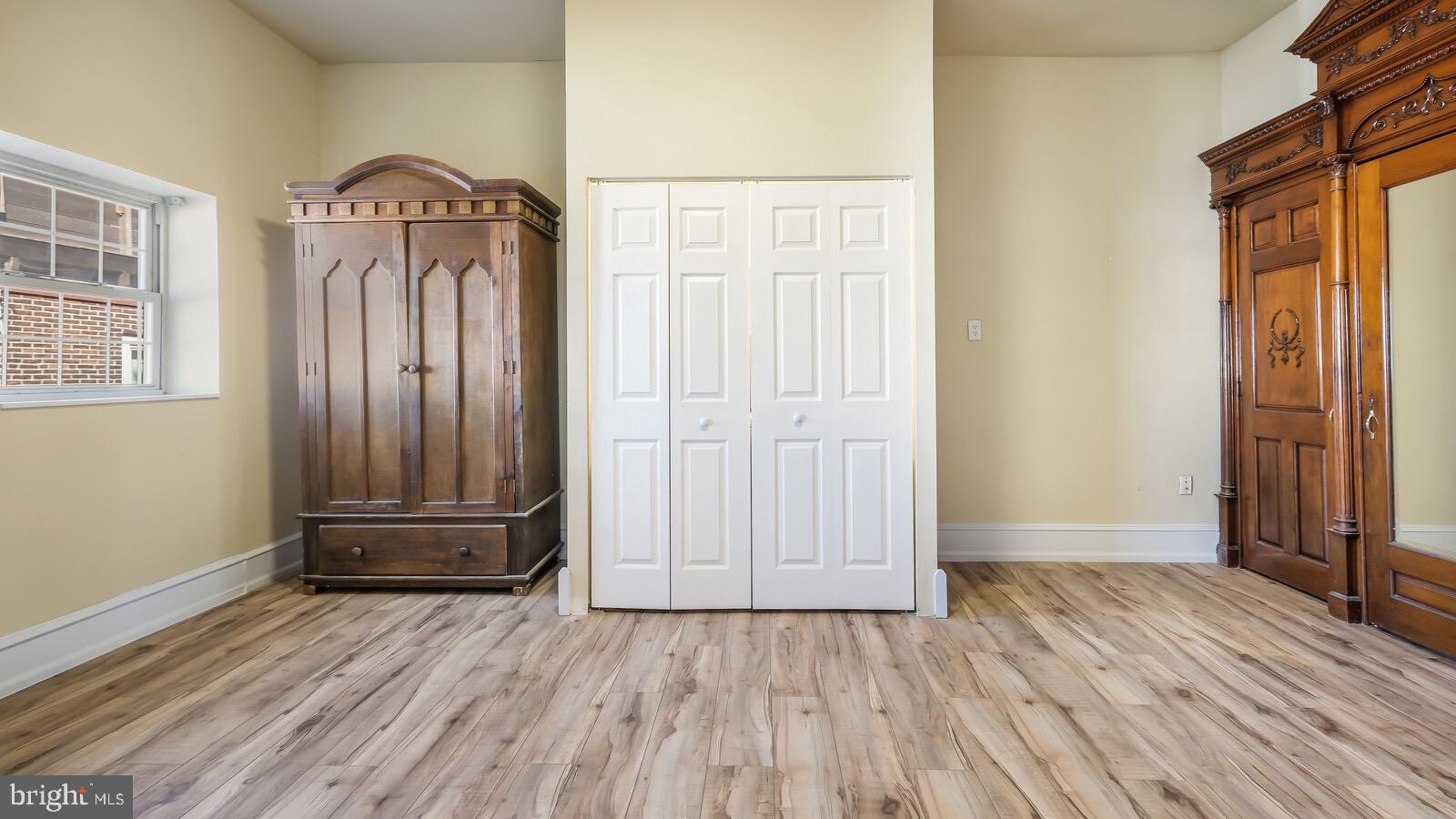 CENTER CITY - Residential Lease