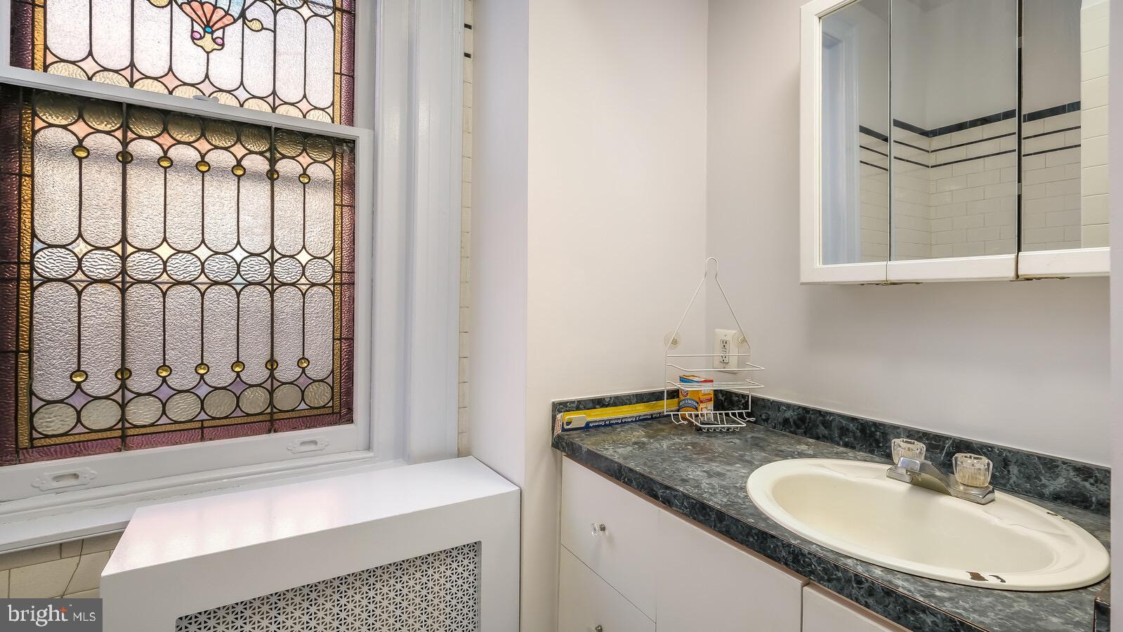 CENTER CITY - Residential Lease