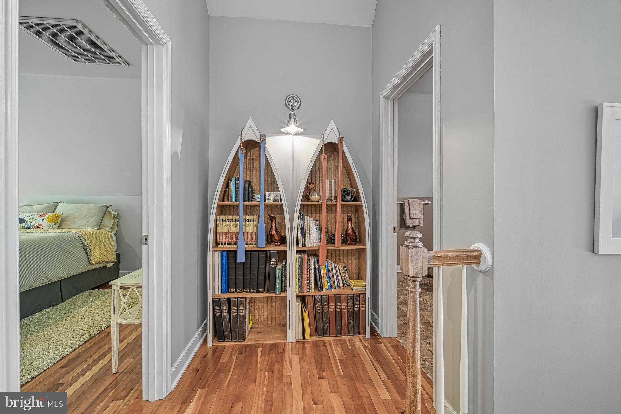 MAGNOLIA HARBOUR - Residential