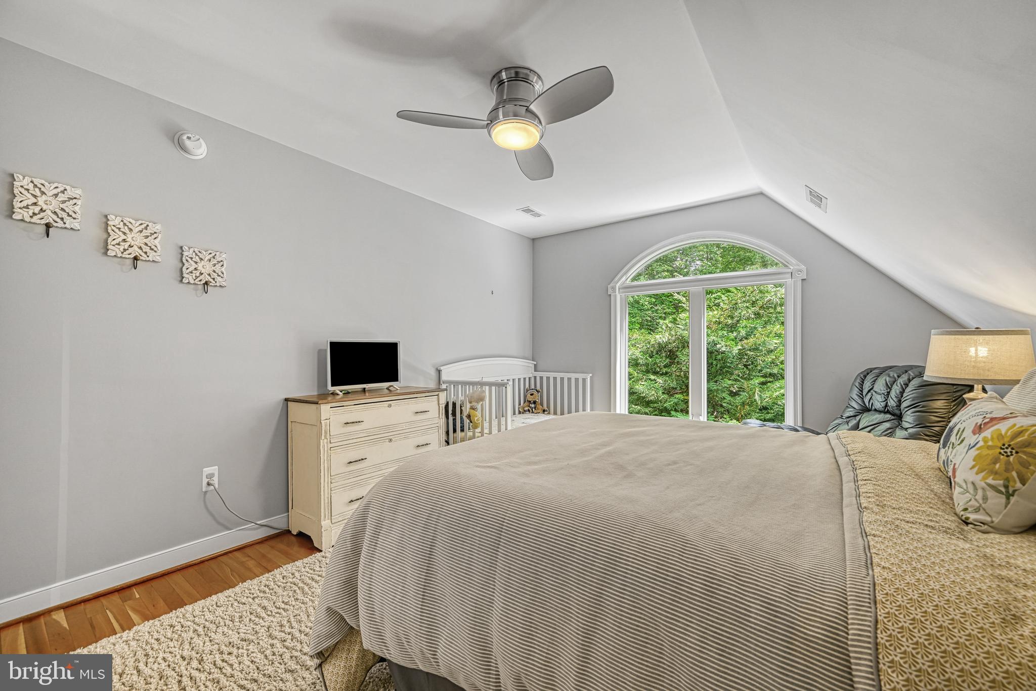 MAGNOLIA HARBOUR - Residential