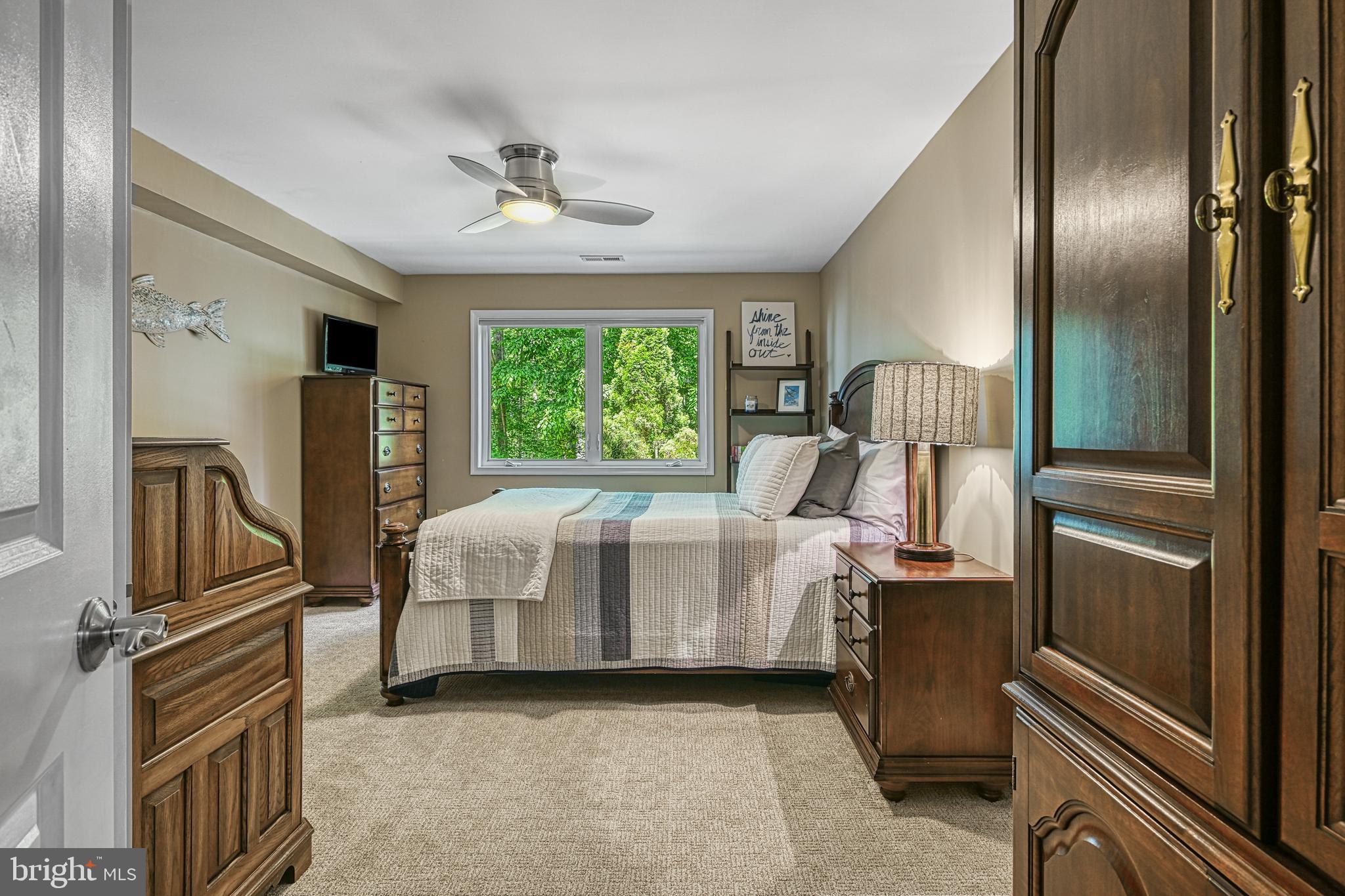 MAGNOLIA HARBOUR - Residential