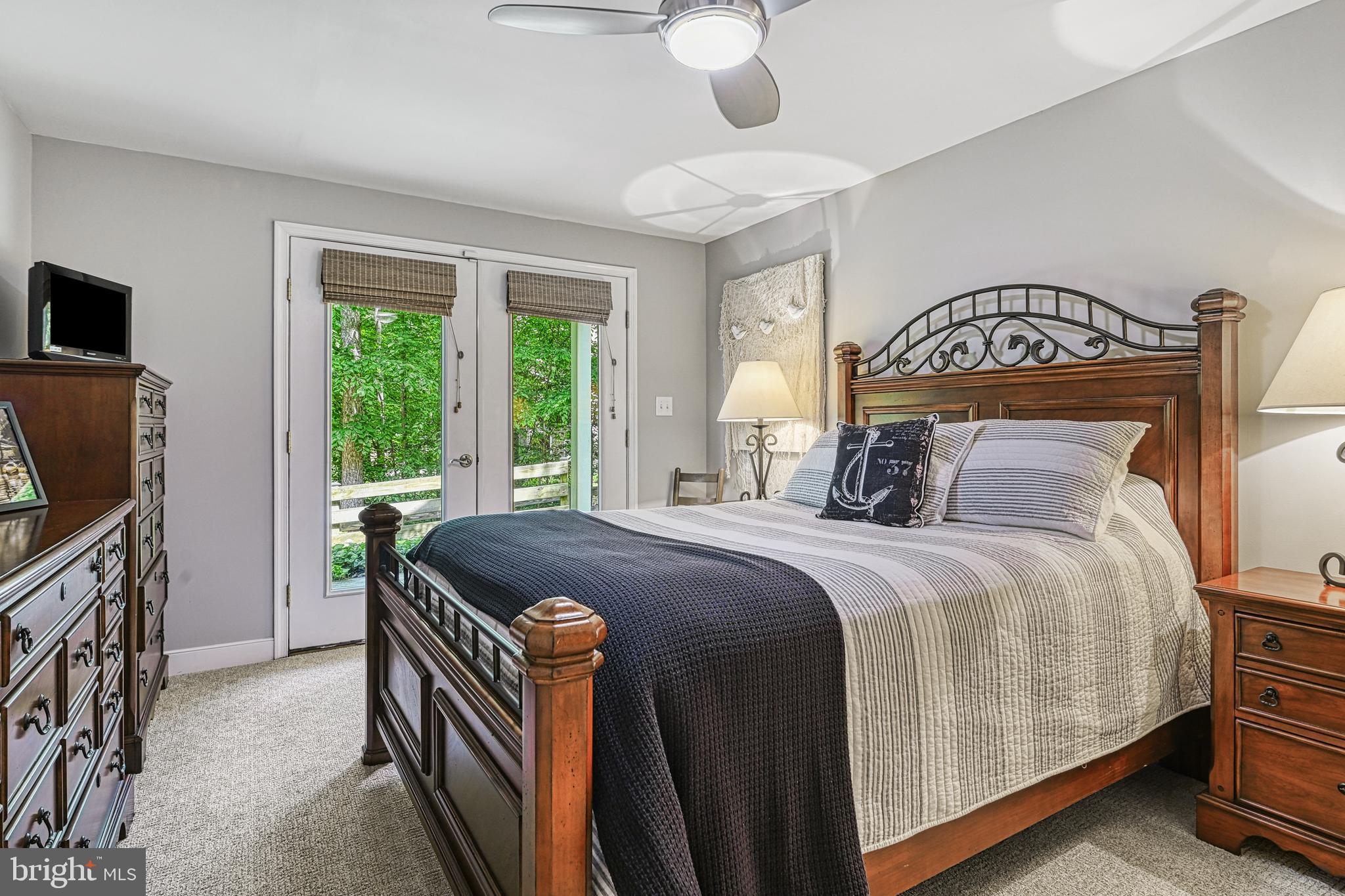 MAGNOLIA HARBOUR - Residential