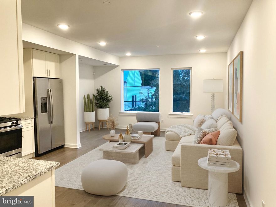 Live at 1839 N 6th S #11 a fabulous apartment available in a great neighborhood. This home offers upgraded modern living with stainless steel appliances, central air, and spacious living spaces, the area is close to shops in Fishtown, the Piazza, and a park for people who want to go for a run. The area is easy to commute from being close to many bus lines and the Market Line Subway.